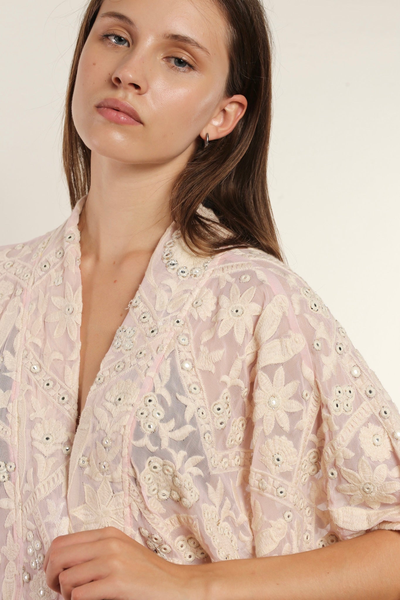 CLEMATIS LIGHT PINK LACE KIMONO - BANGKOK TAILOR CLOTHING STORE - HANDMADE CLOTHING