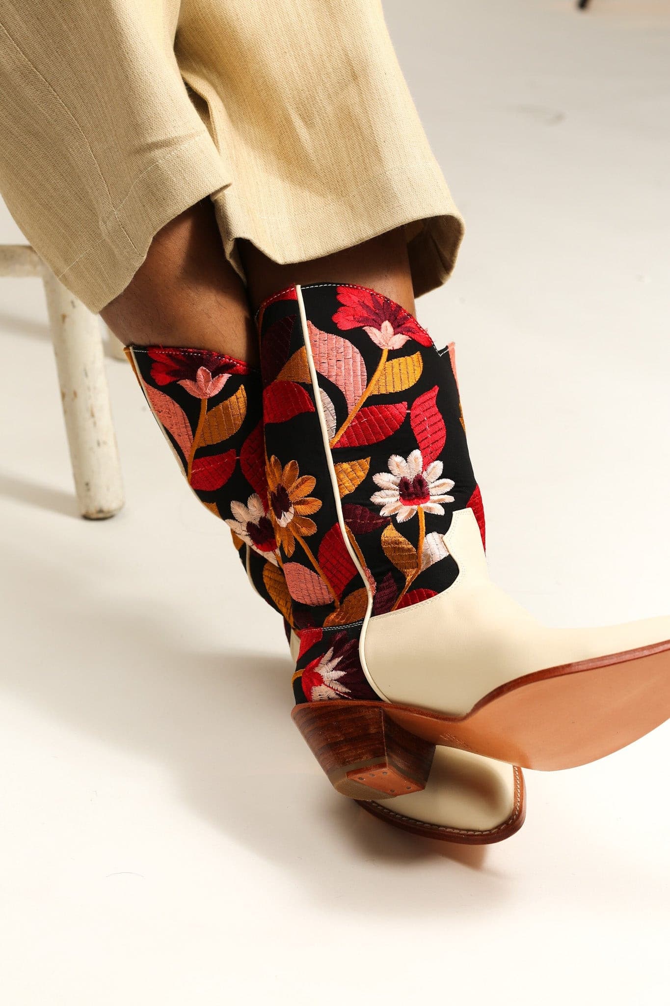 CREAM LEATHER BLACK EMBROIDERED WESTERN BOOTS X ANTHROPOLOGIE - BANGKOK TAILOR CLOTHING STORE - HANDMADE CLOTHING