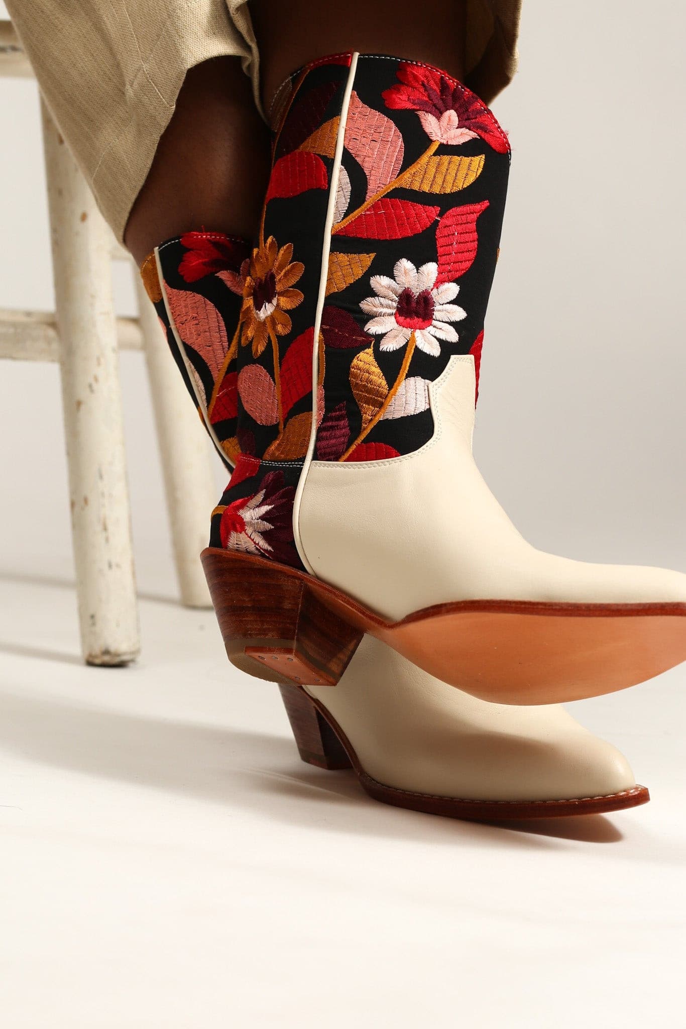 CREAM LEATHER BLACK EMBROIDERED WESTERN BOOTS X ANTHROPOLOGIE - BANGKOK TAILOR CLOTHING STORE - HANDMADE CLOTHING