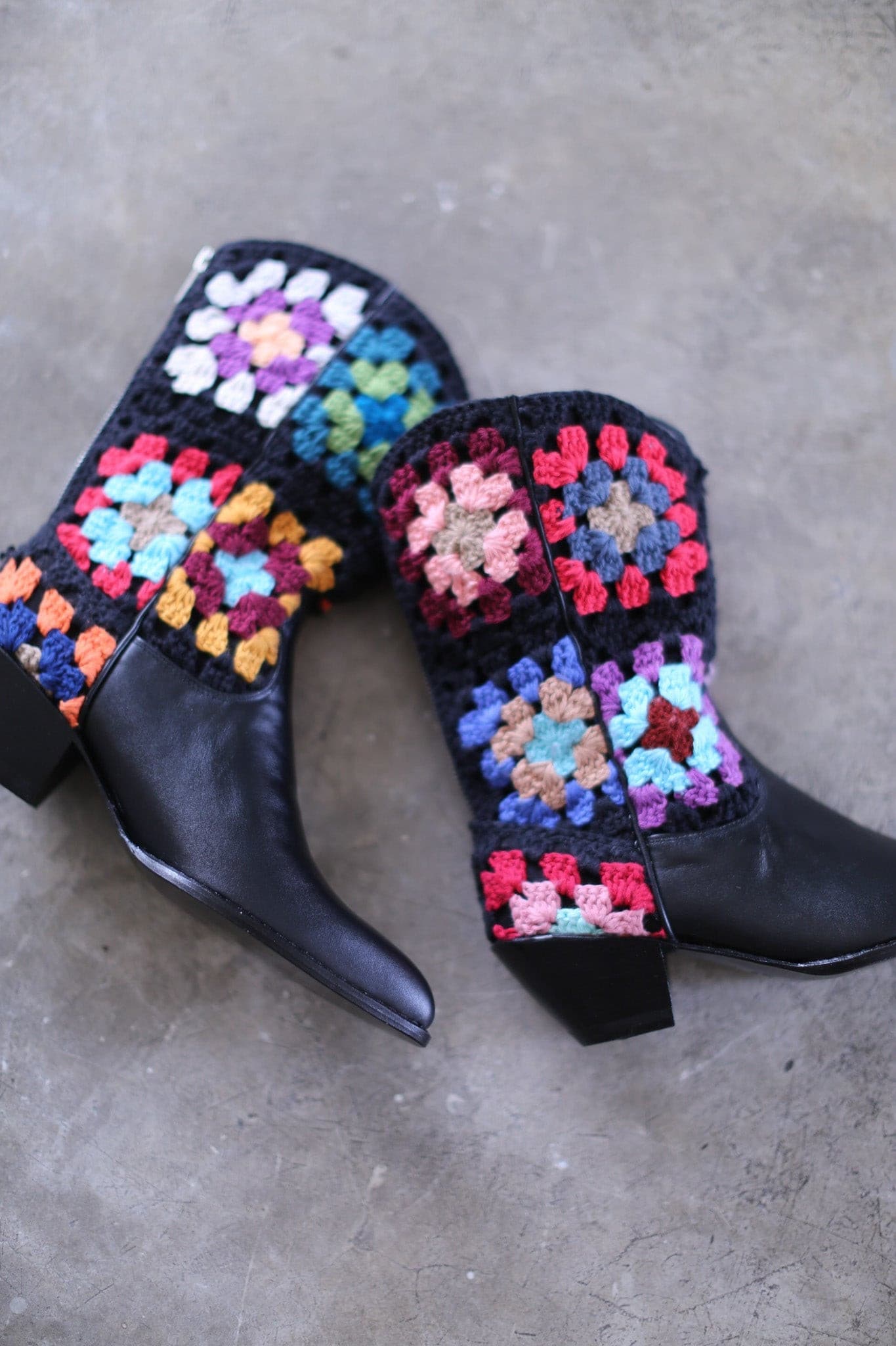 CROCHET BOOTS SYMILONE - BANGKOK TAILOR CLOTHING STORE - HANDMADE CLOTHING