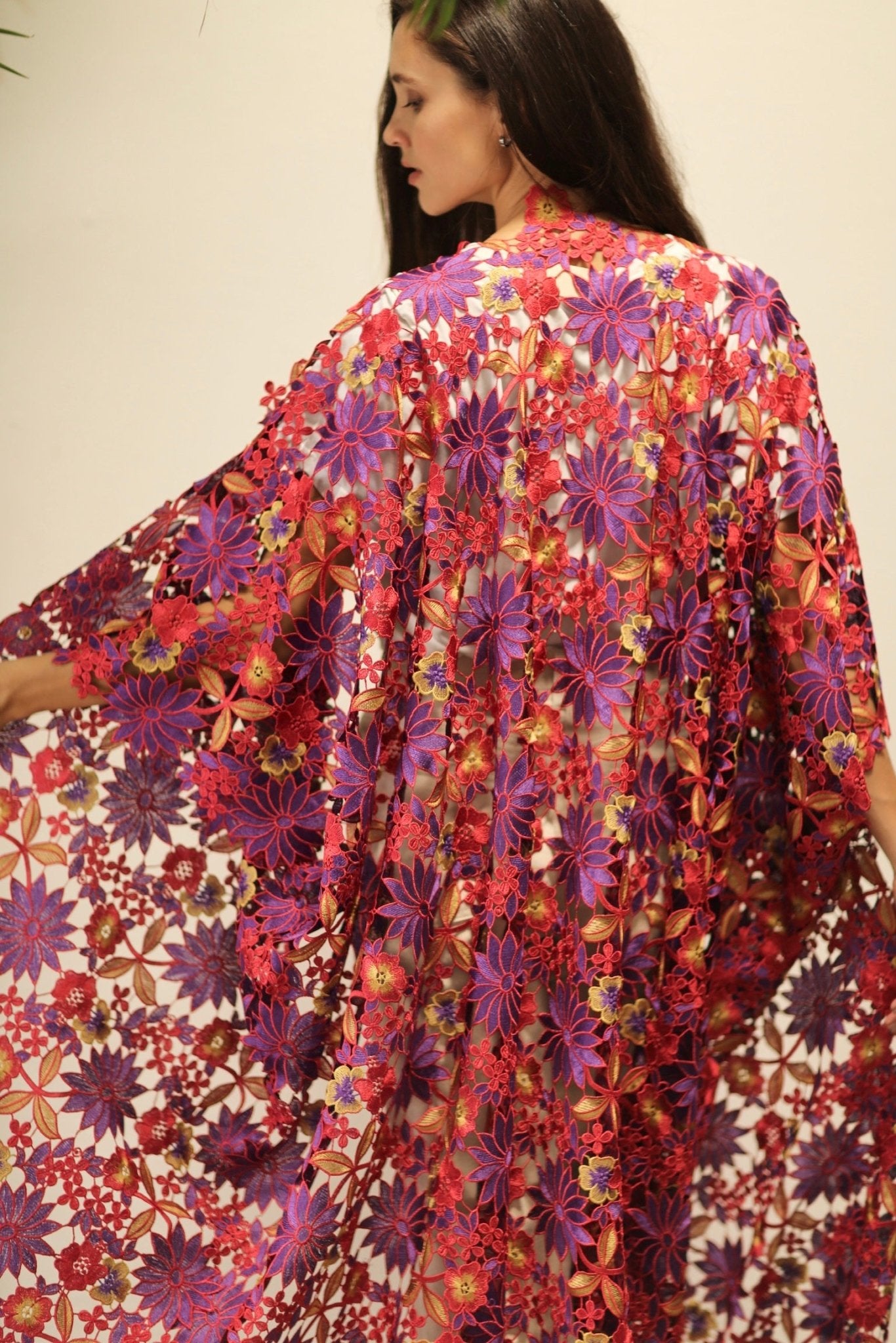 DIONYSUS FLOWER LACE KIMONO - BANGKOK TAILOR CLOTHING STORE - HANDMADE CLOTHING