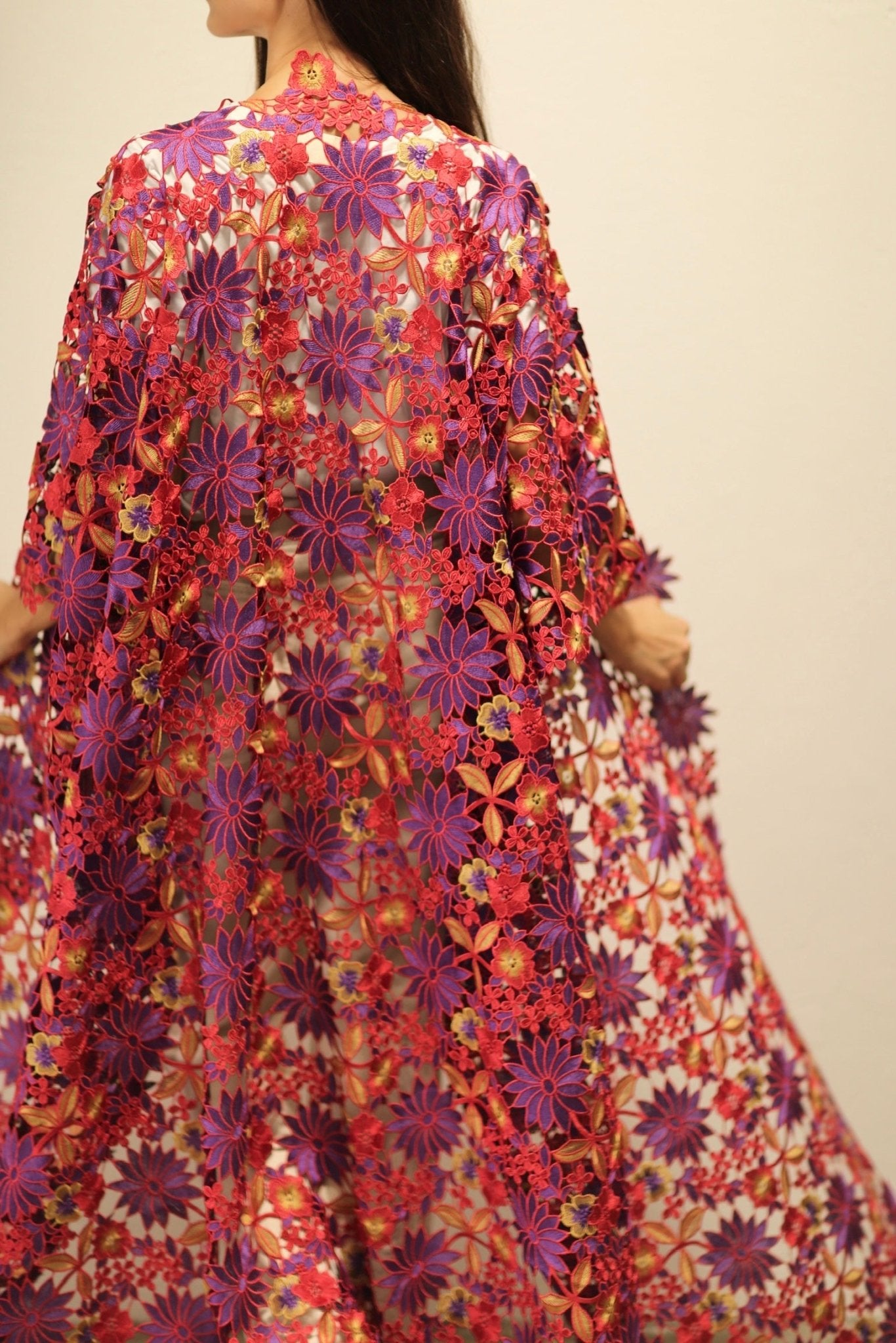 DIONYSUS FLOWER LACE KIMONO - BANGKOK TAILOR CLOTHING STORE - HANDMADE CLOTHING