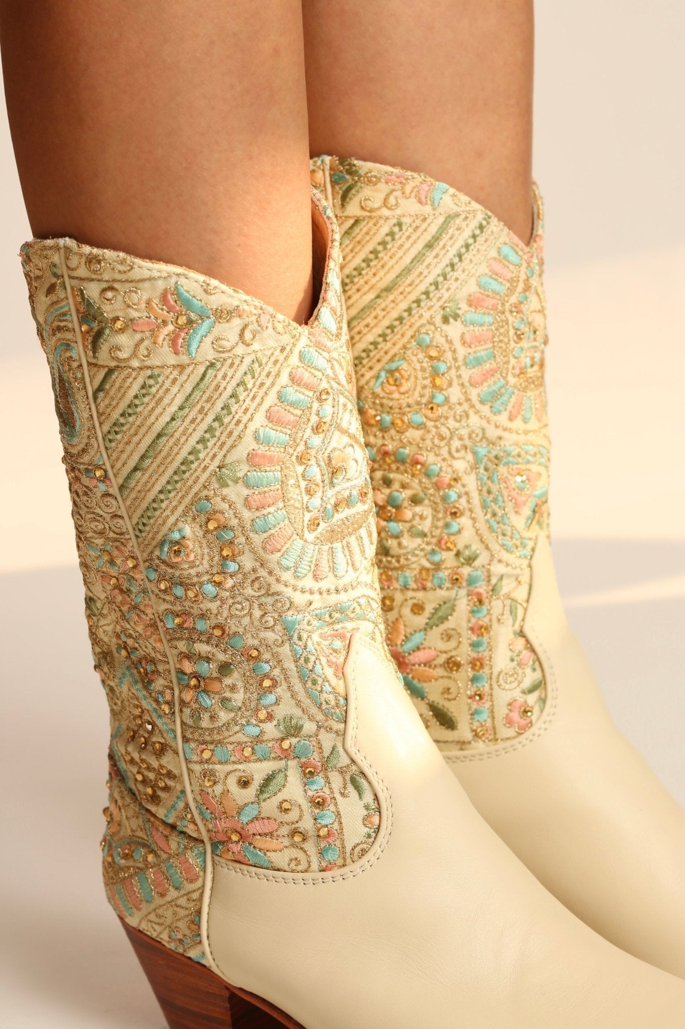 EMBELLISHED EMBROIDERED SILK WESTERN BOOTS MILTON - BANGKOK TAILOR CLOTHING STORE - HANDMADE CLOTHING