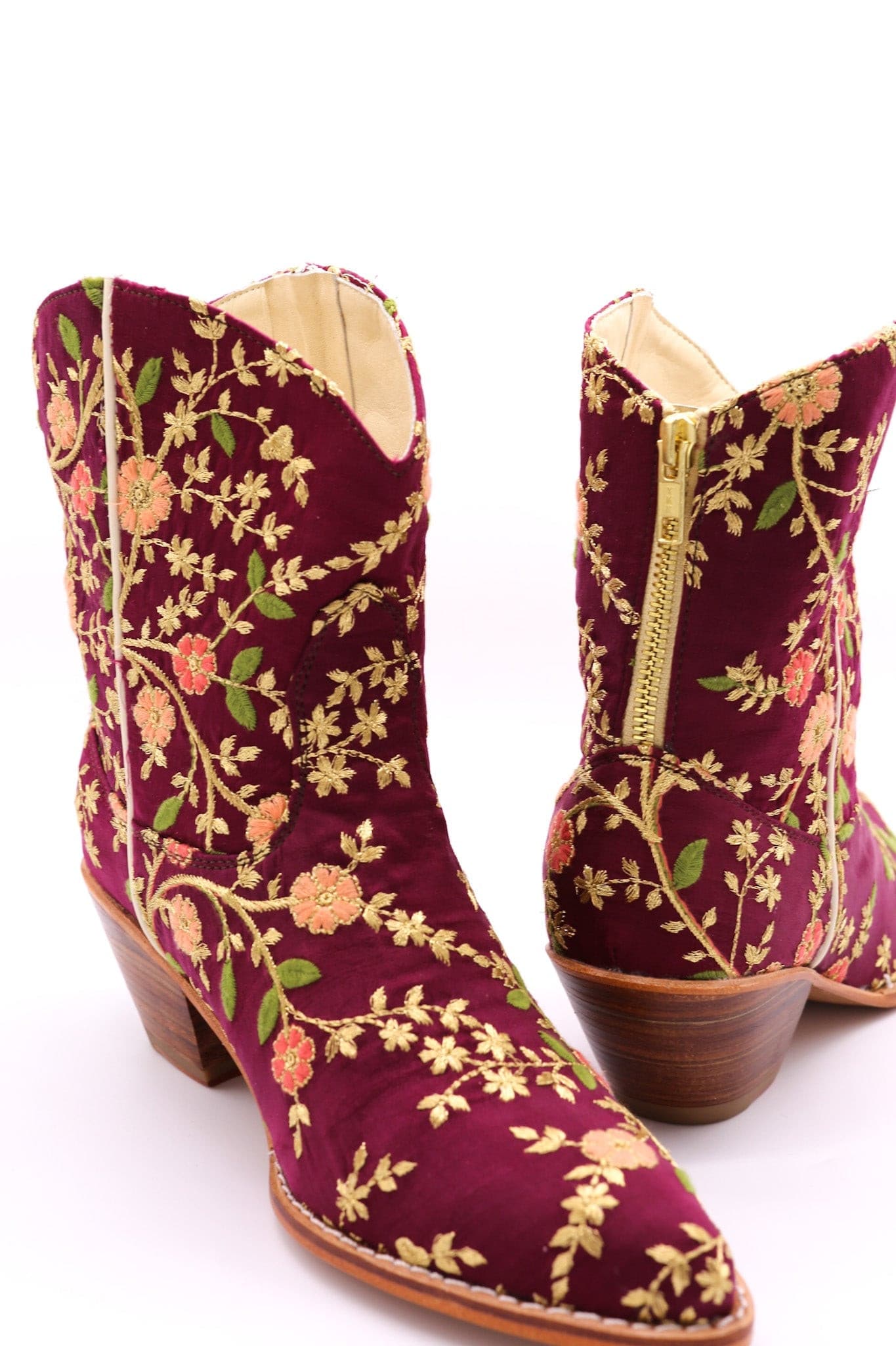 EMBROIDERED BOOTS ELOISE BURGUNDY RED - BANGKOK TAILOR CLOTHING STORE - HANDMADE CLOTHING