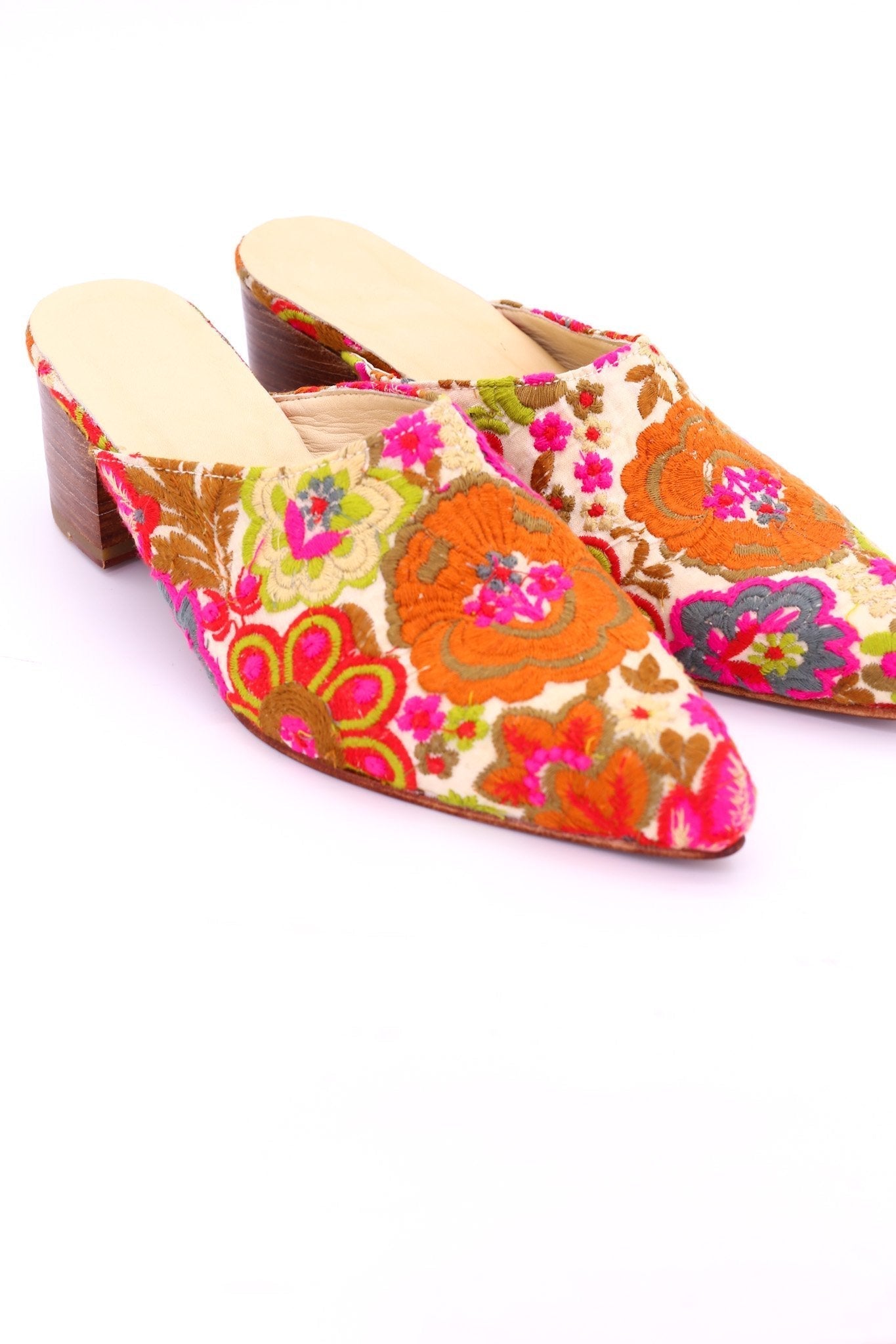 EMBROIDERED HEELED MULES ELLIE - BANGKOK TAILOR CLOTHING STORE - HANDMADE CLOTHING