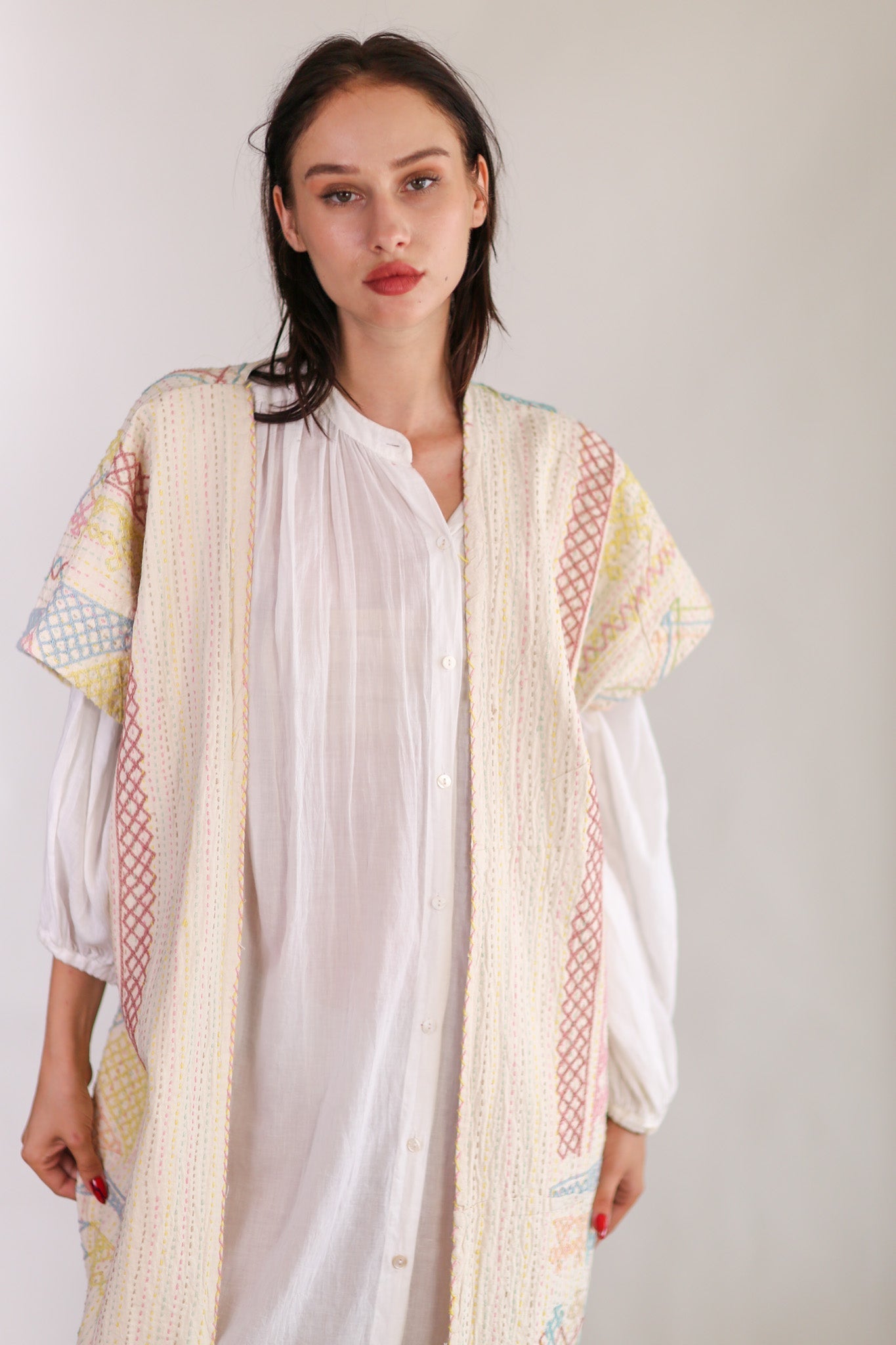 EMBROIDERED KIMONO ANISCHKA - BANGKOK TAILOR CLOTHING STORE - HANDMADE CLOTHING