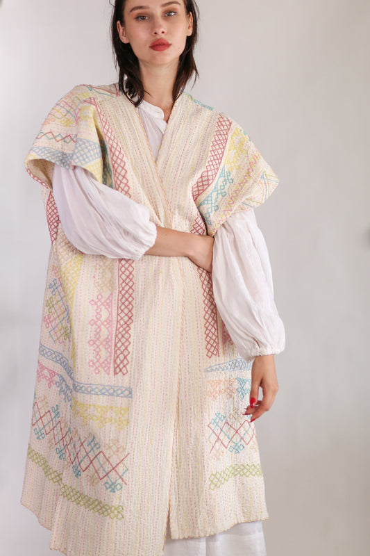 EMBROIDERED KIMONO ANISCHKA - BANGKOK TAILOR CLOTHING STORE - HANDMADE CLOTHING