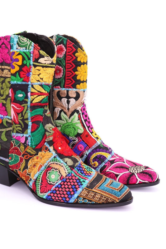 EMBROIDERED PATCHWORK BOOTS GINALYN (BLACK) - BANGKOK TAILOR CLOTHING STORE - HANDMADE CLOTHING