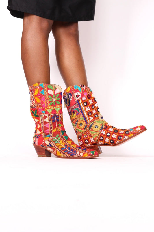 EMBROIDERED PATCHWORK BOOTS SAMSARA - BANGKOK TAILOR CLOTHING STORE - HANDMADE CLOTHING