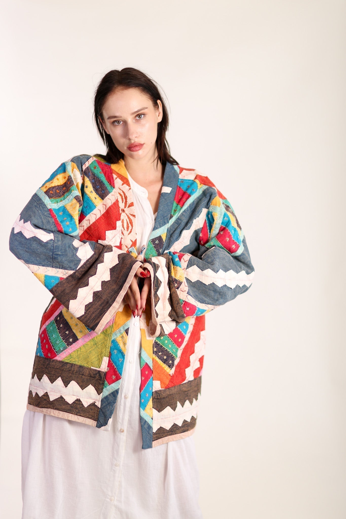 EMBROIDERED PATCHWORK KIMONO HILO - BANGKOK TAILOR CLOTHING STORE - HANDMADE CLOTHING