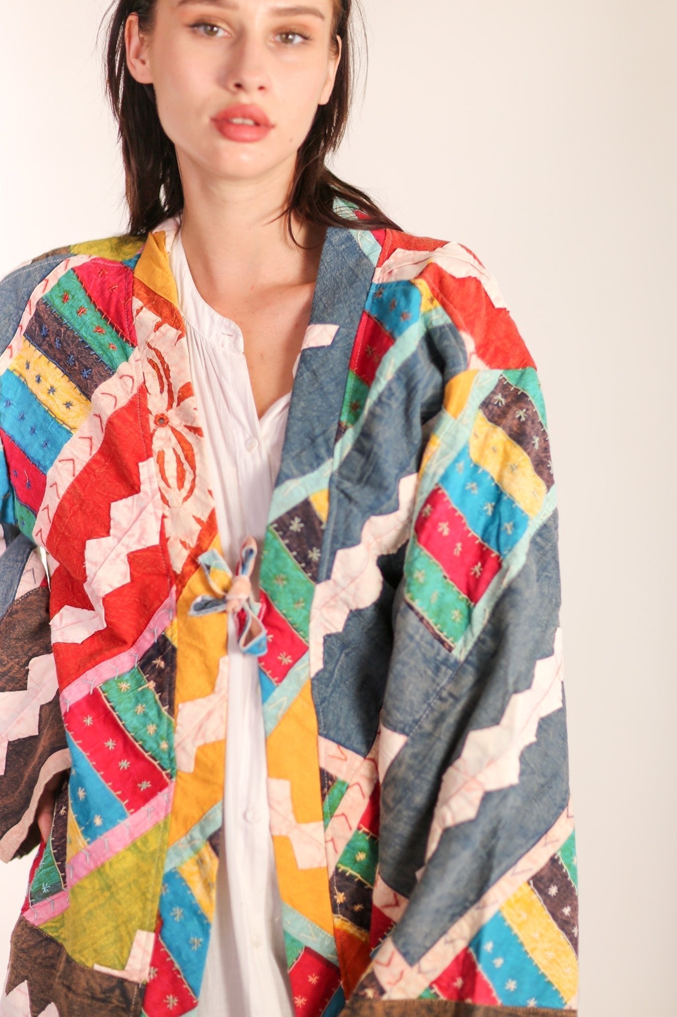 EMBROIDERED PATCHWORK KIMONO HILO - BANGKOK TAILOR CLOTHING STORE - HANDMADE CLOTHING