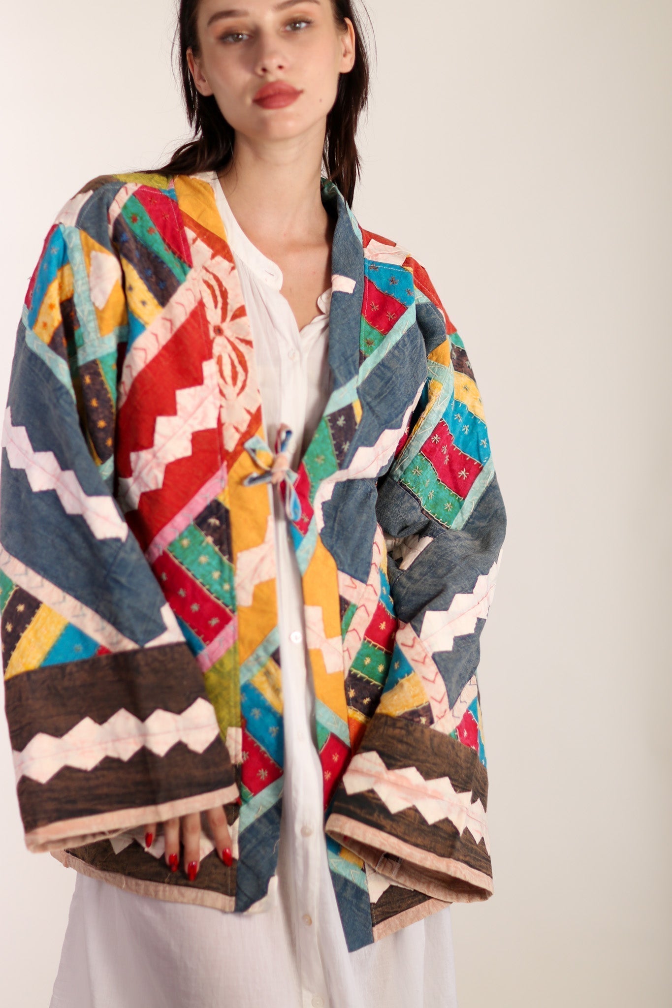 EMBROIDERED PATCHWORK KIMONO HILO - BANGKOK TAILOR CLOTHING STORE - HANDMADE CLOTHING