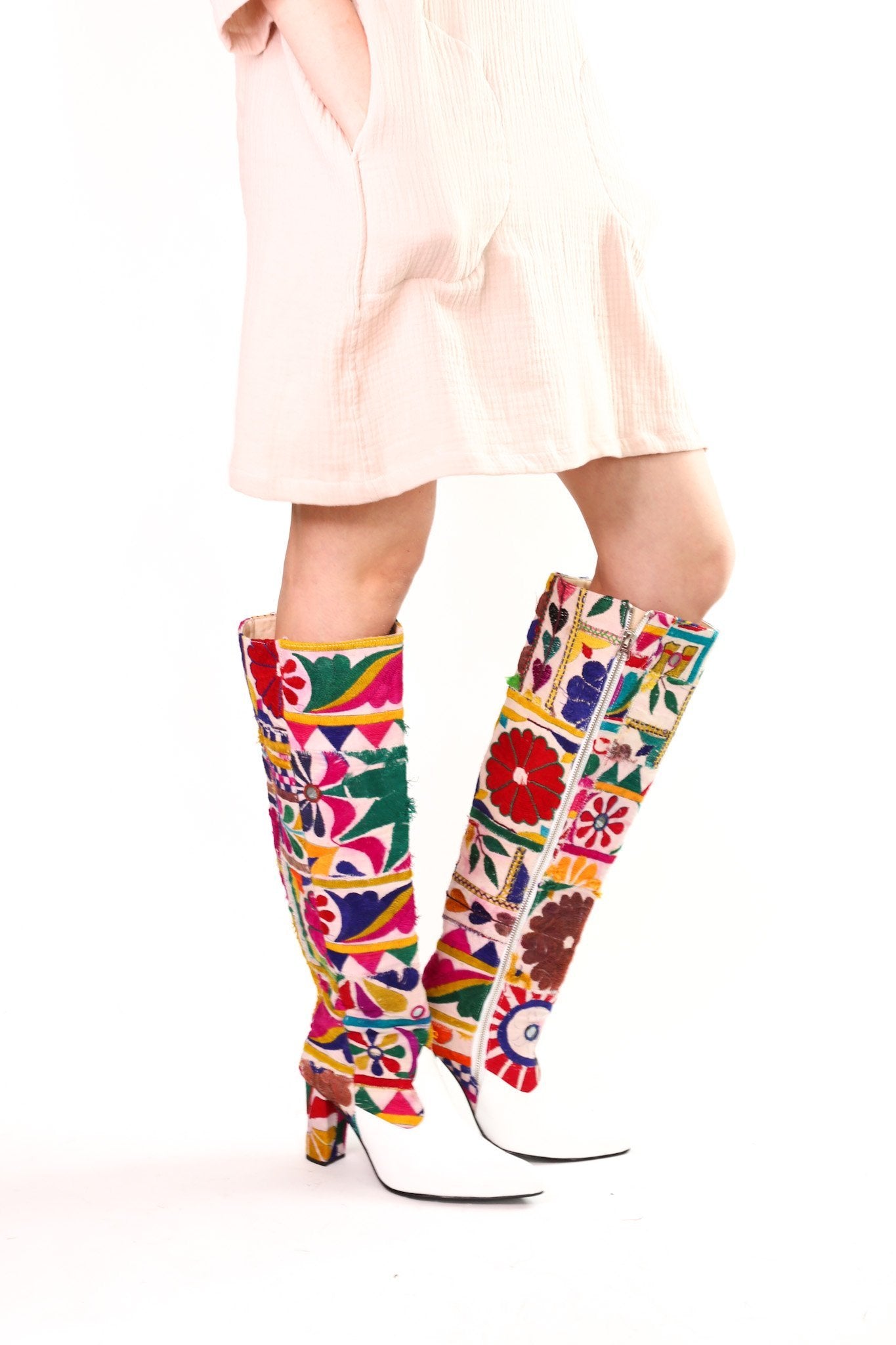 EMBROIDERED PATCHWORK TALL BOOTS SENREVE - BANGKOK TAILOR CLOTHING STORE - HANDMADE CLOTHING