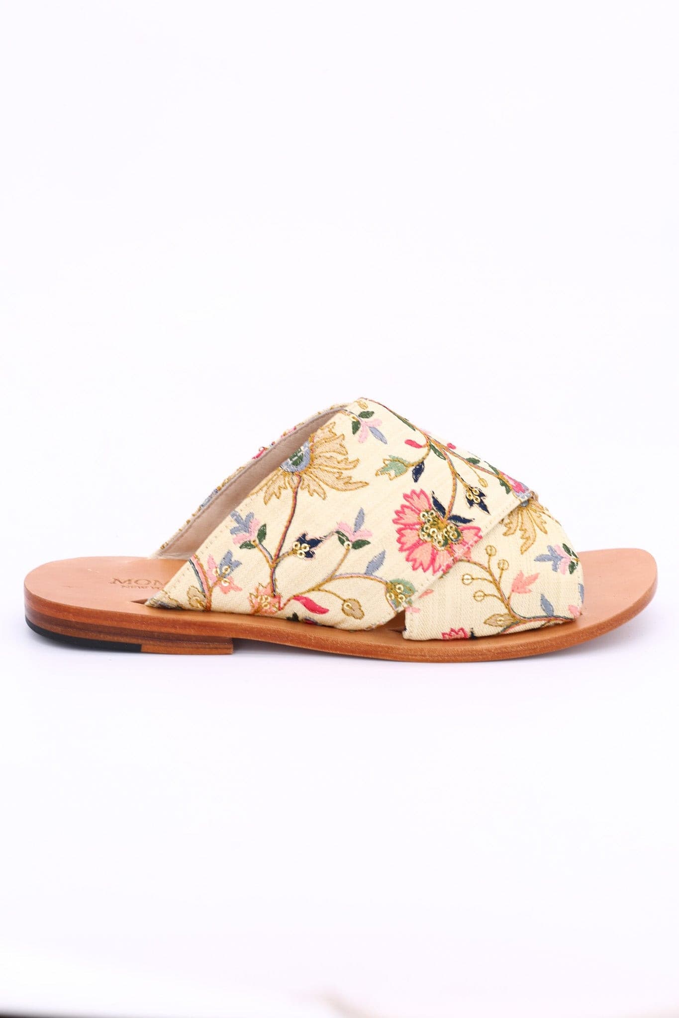 EMBROIDERED SANDALS DAISY - BANGKOK TAILOR CLOTHING STORE - HANDMADE CLOTHING