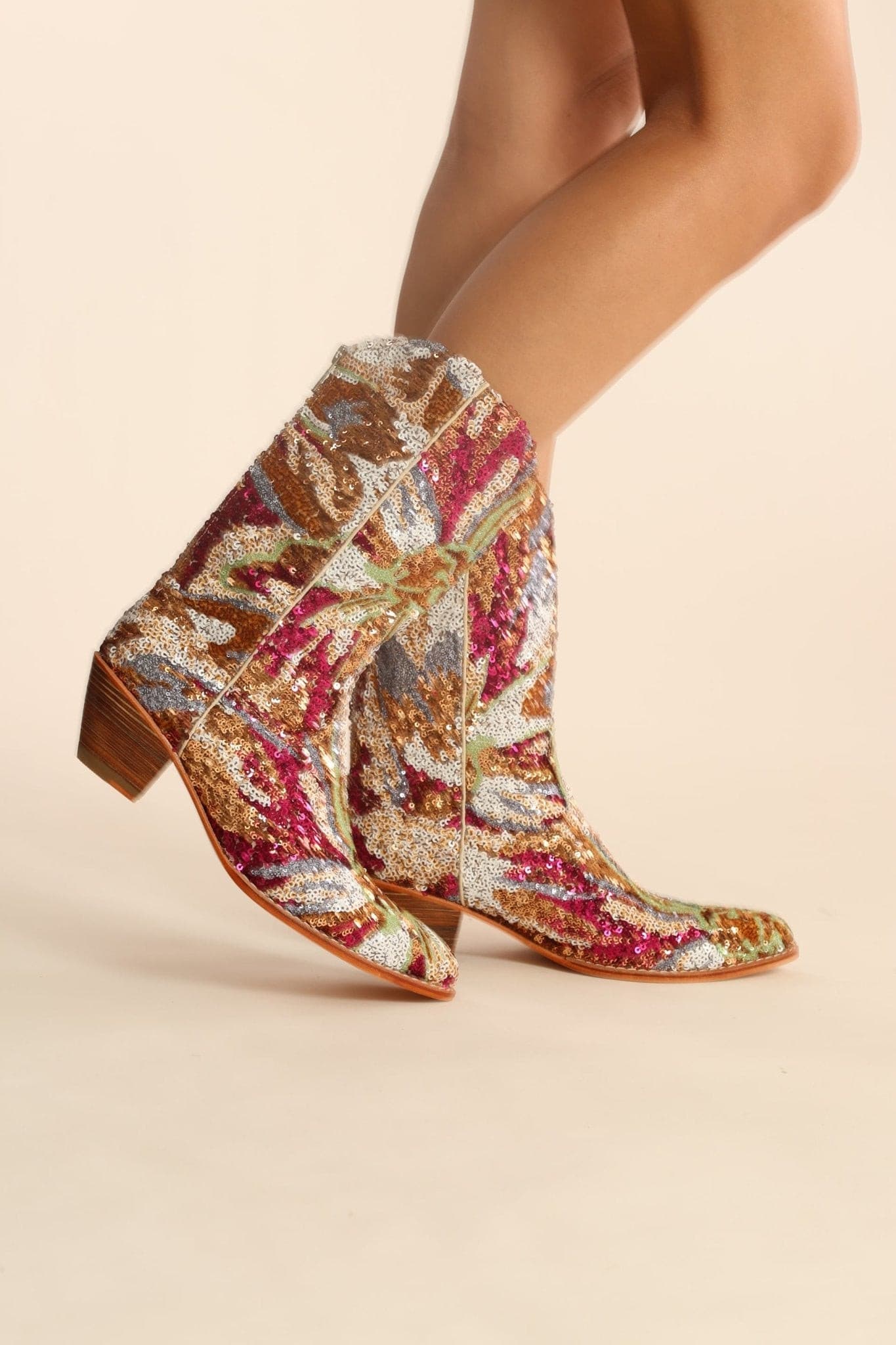 EMBROIDERED SEQUIN WESTERN BOOTS SINA - BANGKOK TAILOR CLOTHING STORE - HANDMADE CLOTHING