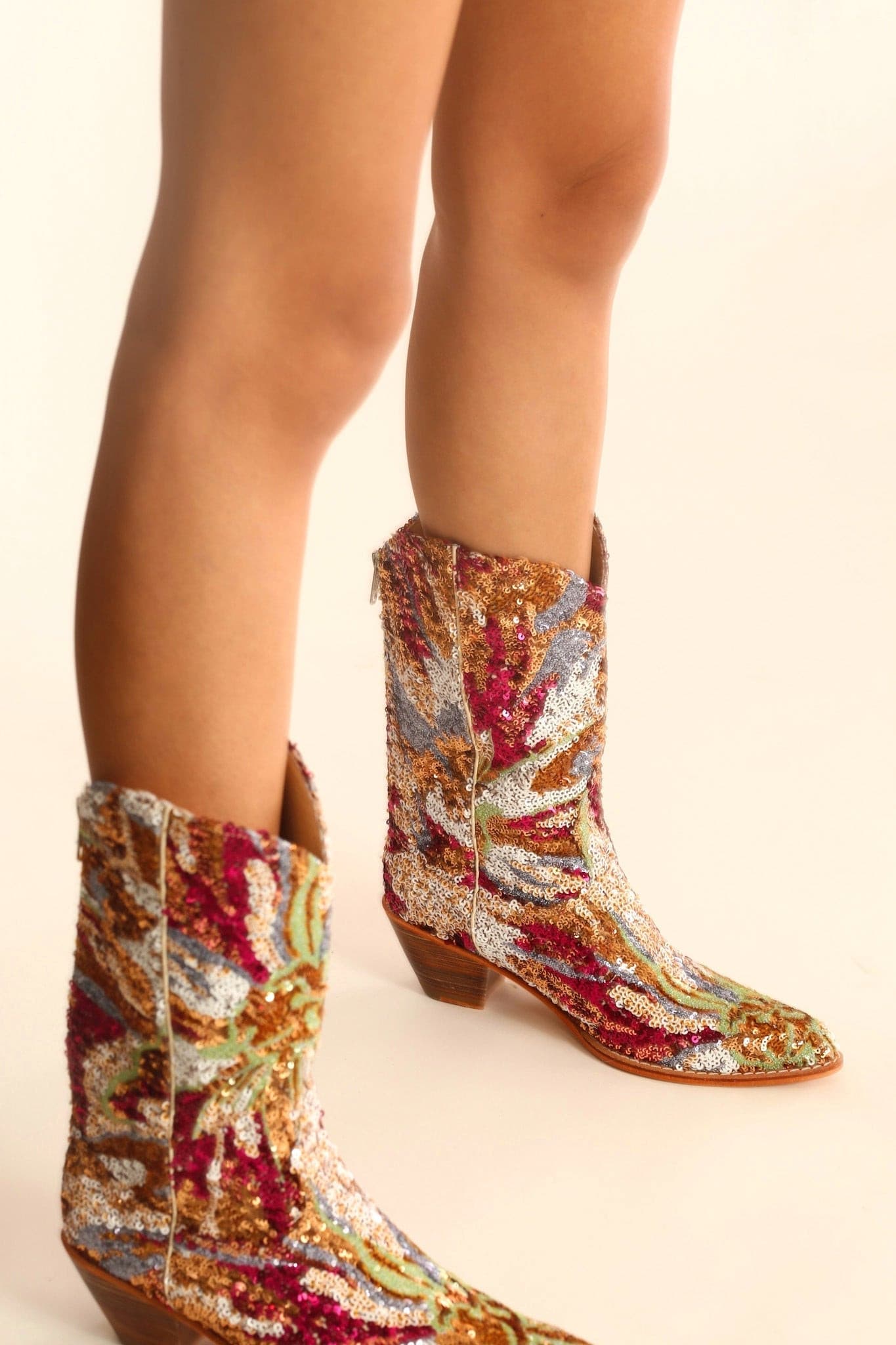 EMBROIDERED SEQUIN WESTERN BOOTS SINA - BANGKOK TAILOR CLOTHING STORE - HANDMADE CLOTHING