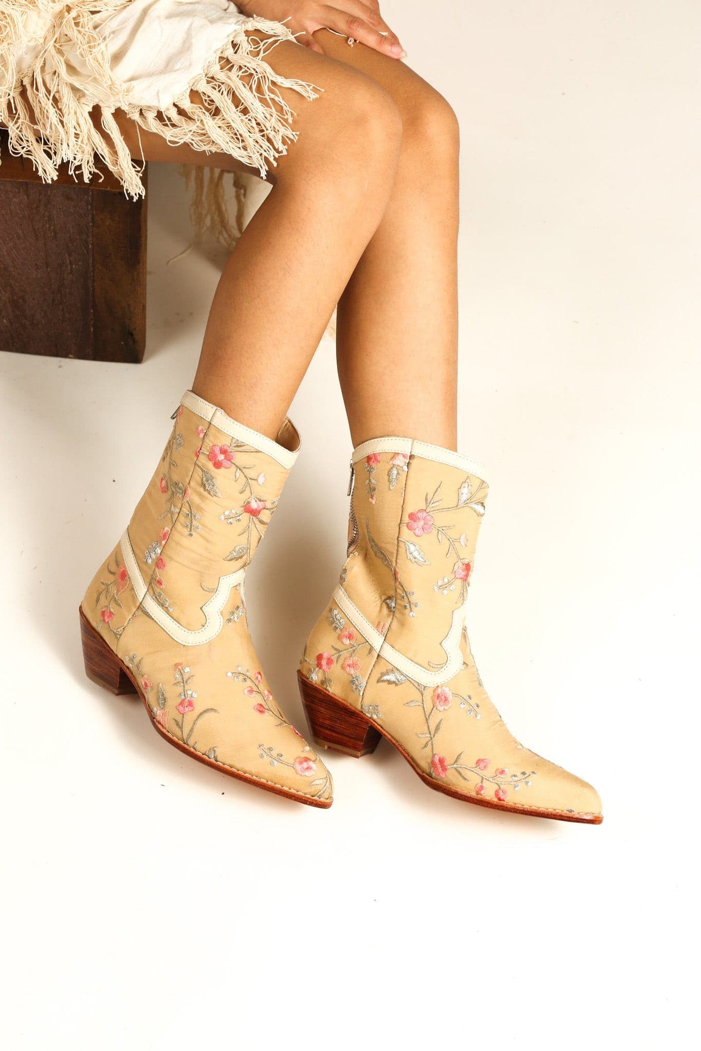 EMBROIDERED SILK BOOTS JOELLE - BANGKOK TAILOR CLOTHING STORE - HANDMADE CLOTHING