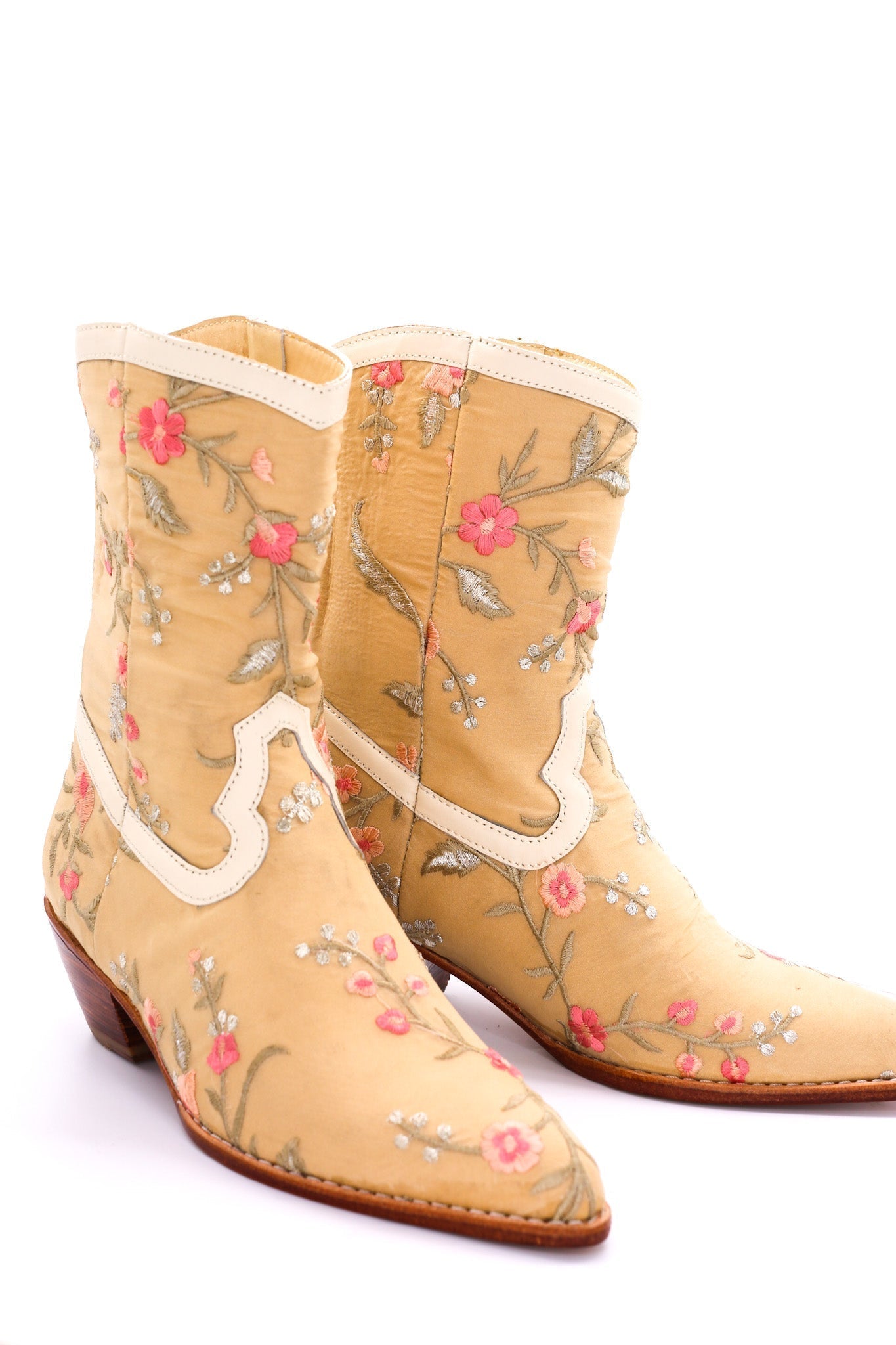 EMBROIDERED SILK BOOTS JOELLE - BANGKOK TAILOR CLOTHING STORE - HANDMADE CLOTHING