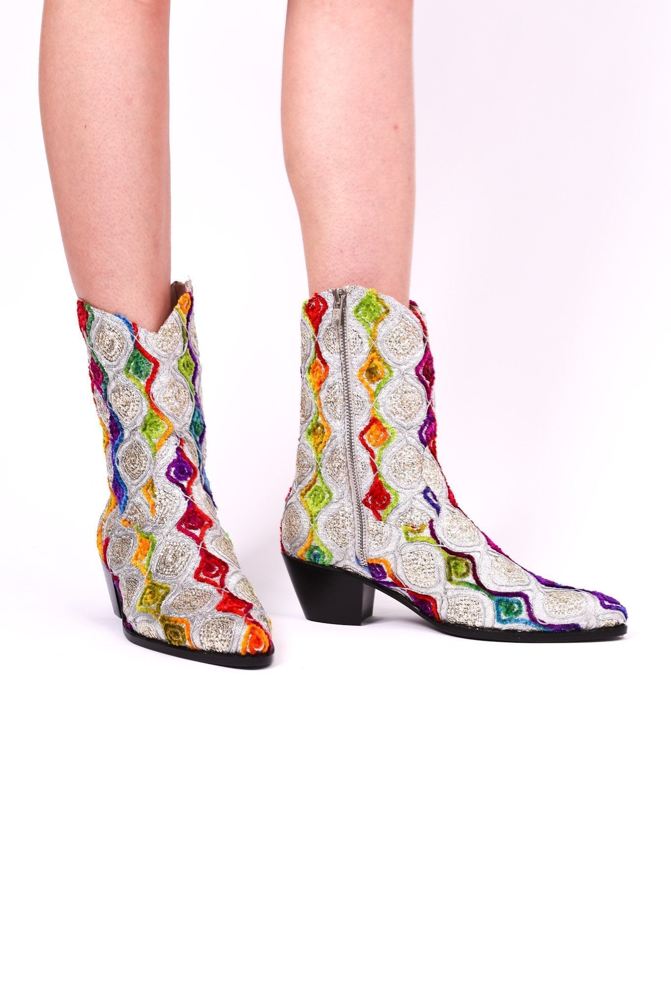 EMBROIDERED SILK BOOTS TIFFANY (SILVER) - BANGKOK TAILOR CLOTHING STORE - HANDMADE CLOTHING