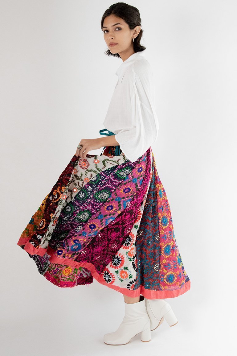 EMBROIDERED SKIRT LOUISE - BANGKOK TAILOR CLOTHING STORE - HANDMADE CLOTHING