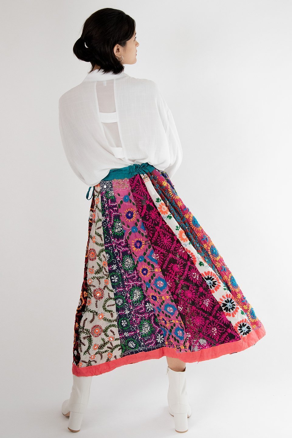 EMBROIDERED SKIRT LOUISE - BANGKOK TAILOR CLOTHING STORE - HANDMADE CLOTHING