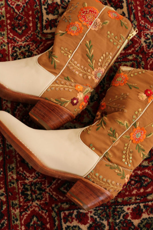 EMBROIDERED WESTERN BOOTS SANIA - BANGKOK TAILOR CLOTHING STORE - HANDMADE CLOTHING