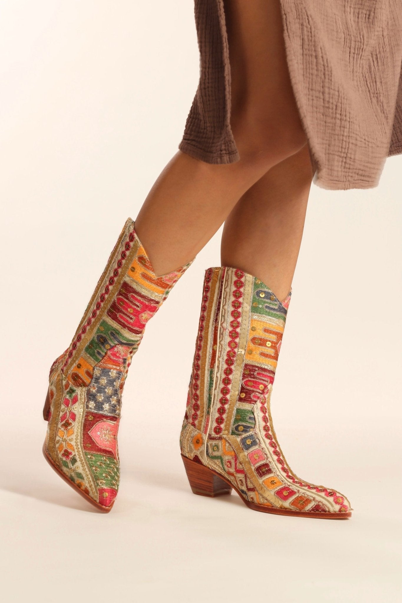 EMBROIDERED WESTERN BOOTS SILK LAFATA - BANGKOK TAILOR CLOTHING STORE - HANDMADE CLOTHING