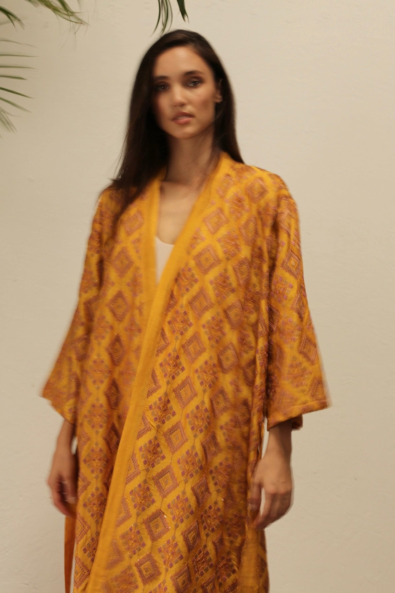 EUPHROSYNE SILK EMBROIDERED KIMONO - BANGKOK TAILOR CLOTHING STORE - HANDMADE CLOTHING