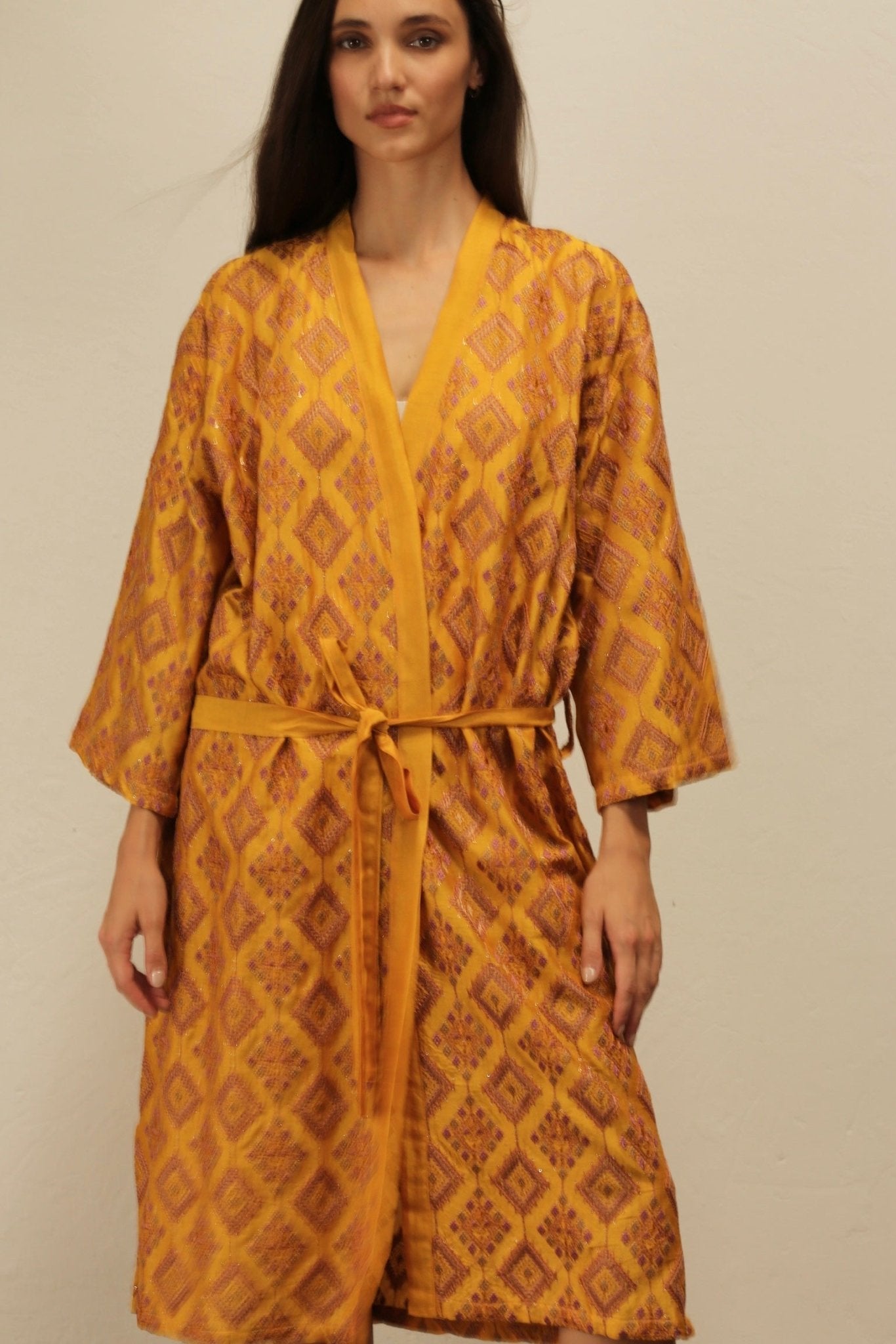 EUPHROSYNE SILK EMBROIDERED KIMONO - BANGKOK TAILOR CLOTHING STORE - HANDMADE CLOTHING