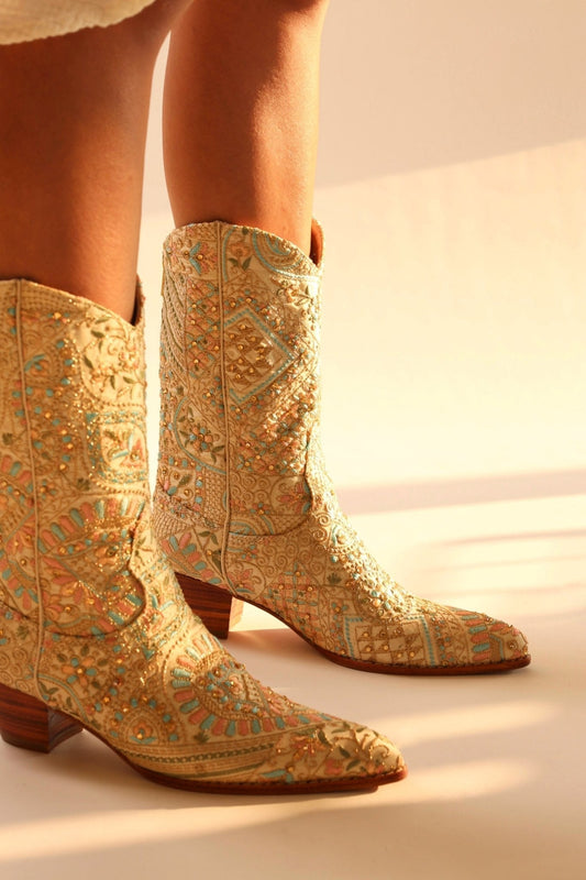 FLOWER SILK EMBROIDERED WESTERN BOOTS EMMAMIL - BANGKOK TAILOR CLOTHING STORE - HANDMADE CLOTHING