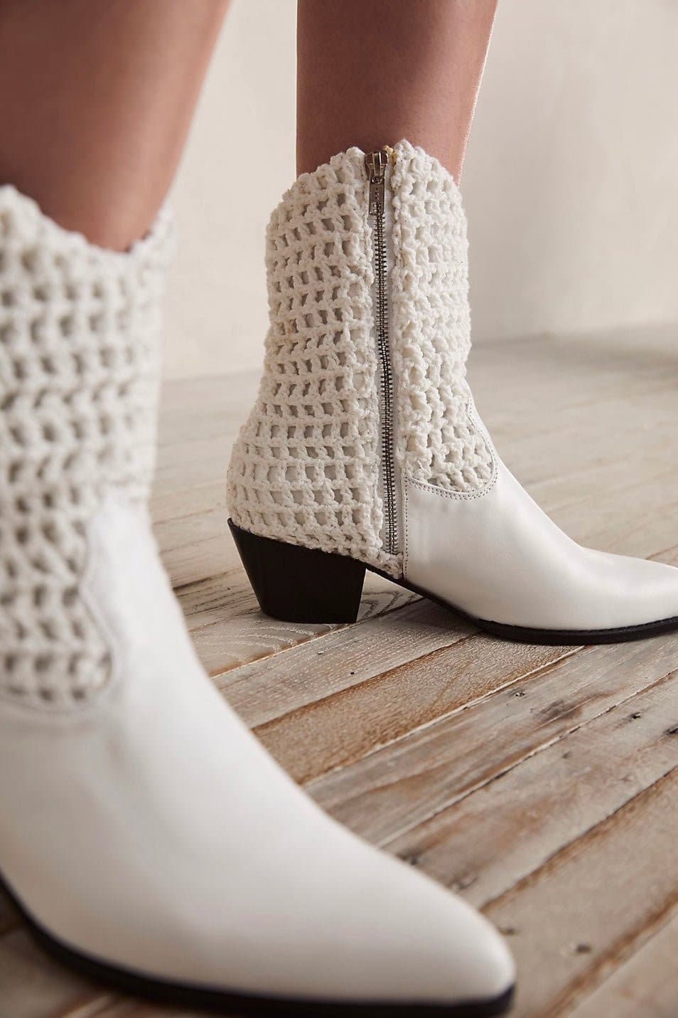 HAND CROCHET BOOTS NENNA - BANGKOK TAILOR CLOTHING STORE - HANDMADE CLOTHING