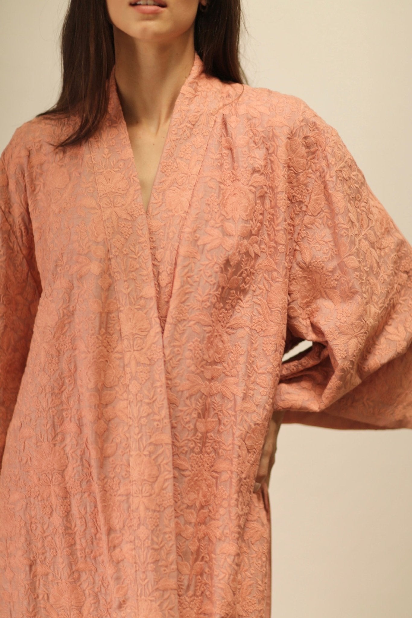 HERA PEACH PINK TUSSER SILK FLOWER KIMONO - BANGKOK TAILOR CLOTHING STORE - HANDMADE CLOTHING