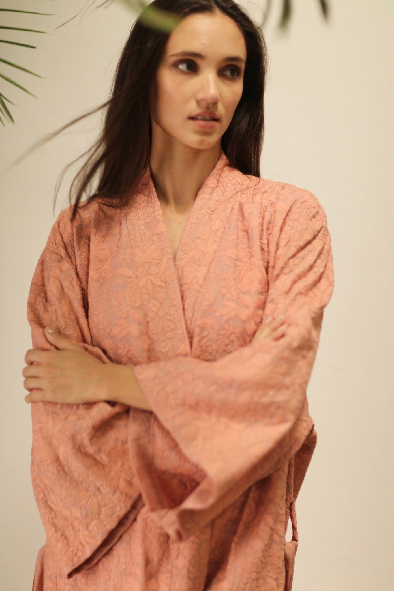 HERA PEACH PINK TUSSER SILK FLOWER KIMONO - BANGKOK TAILOR CLOTHING STORE - HANDMADE CLOTHING