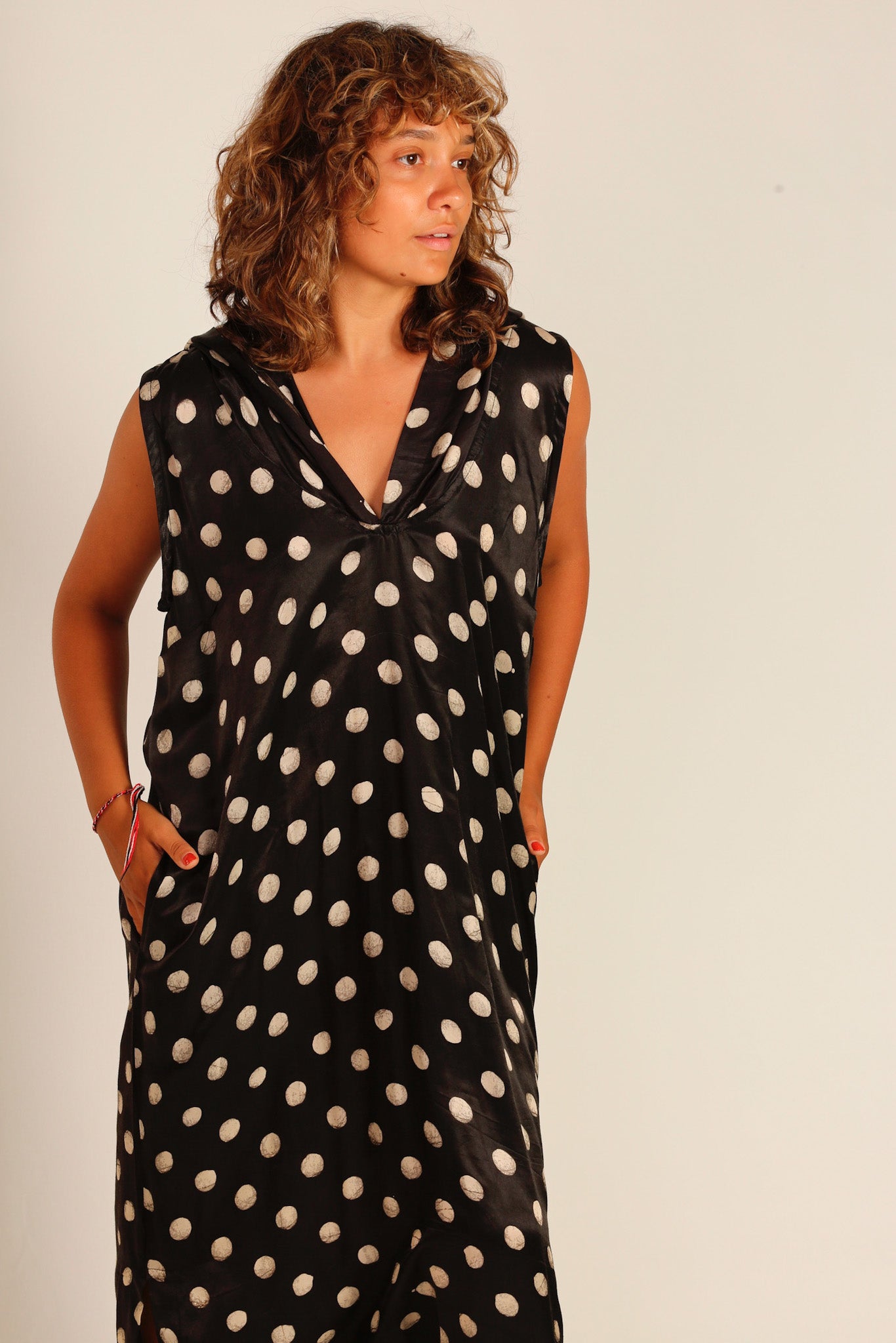 HOODIE DRESS POLKA DOT BLACK MADEENA - BANGKOK TAILOR CLOTHING STORE - HANDMADE CLOTHING