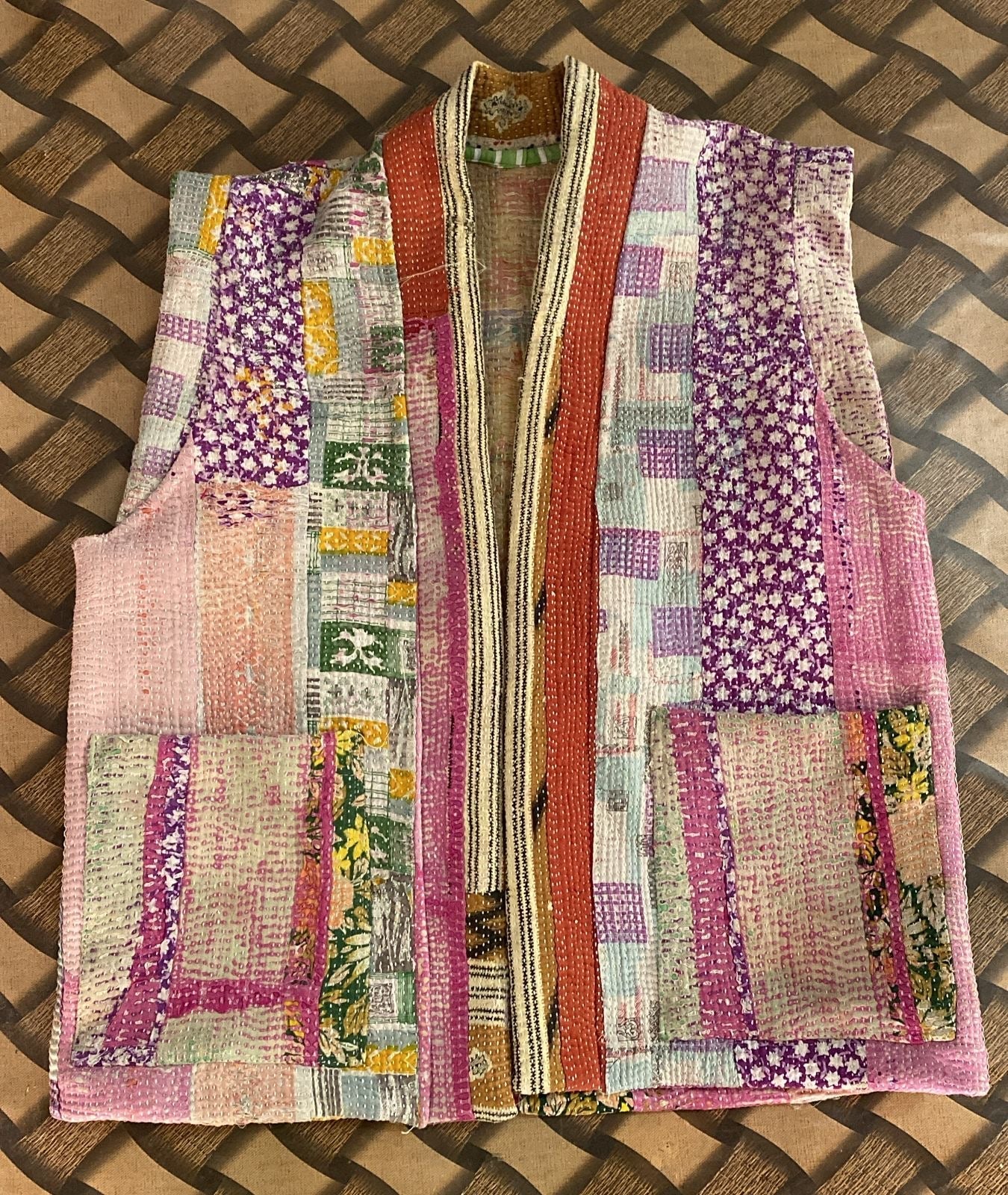 KANTHA QUILT VEST AMIRA - BANGKOK TAILOR CLOTHING STORE - HANDMADE CLOTHING