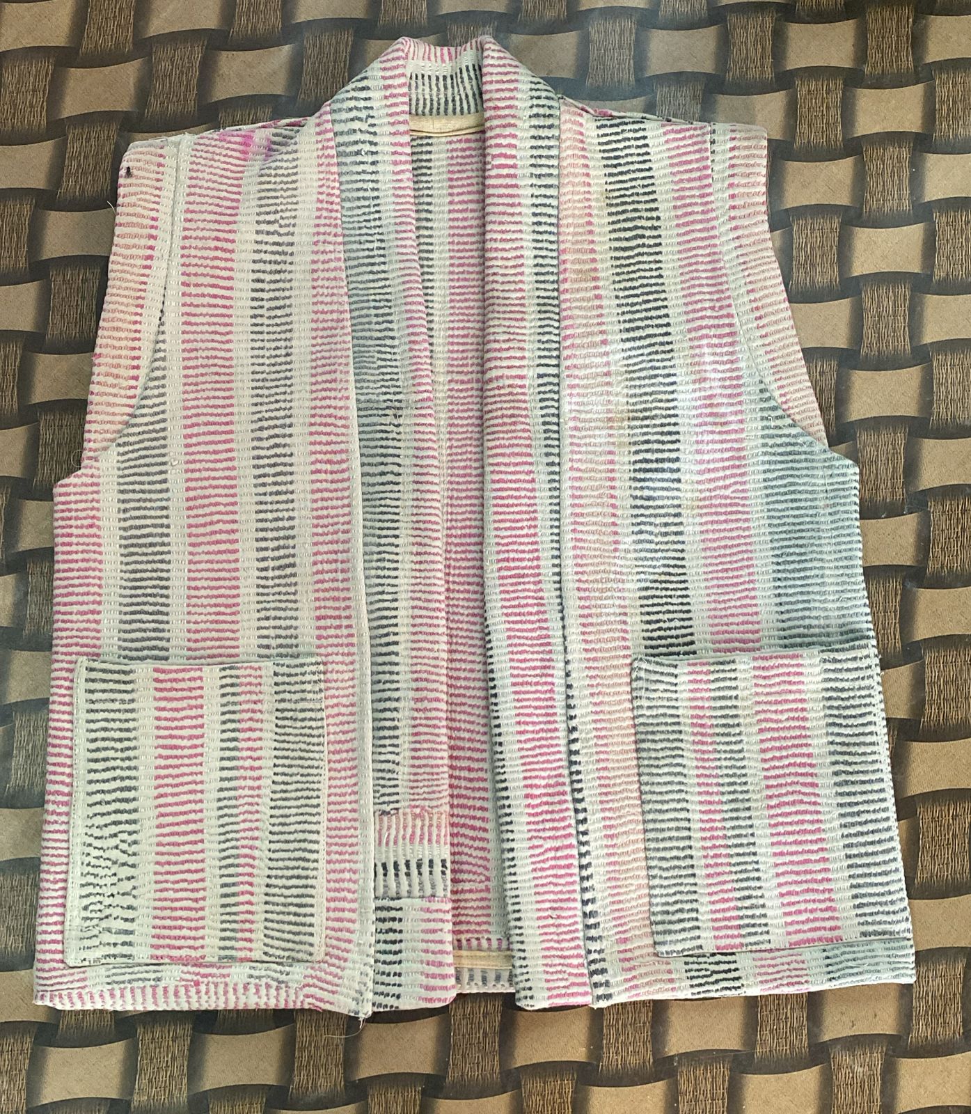 KANTHA QUILT VEST AMIRA - BANGKOK TAILOR CLOTHING STORE - HANDMADE CLOTHING