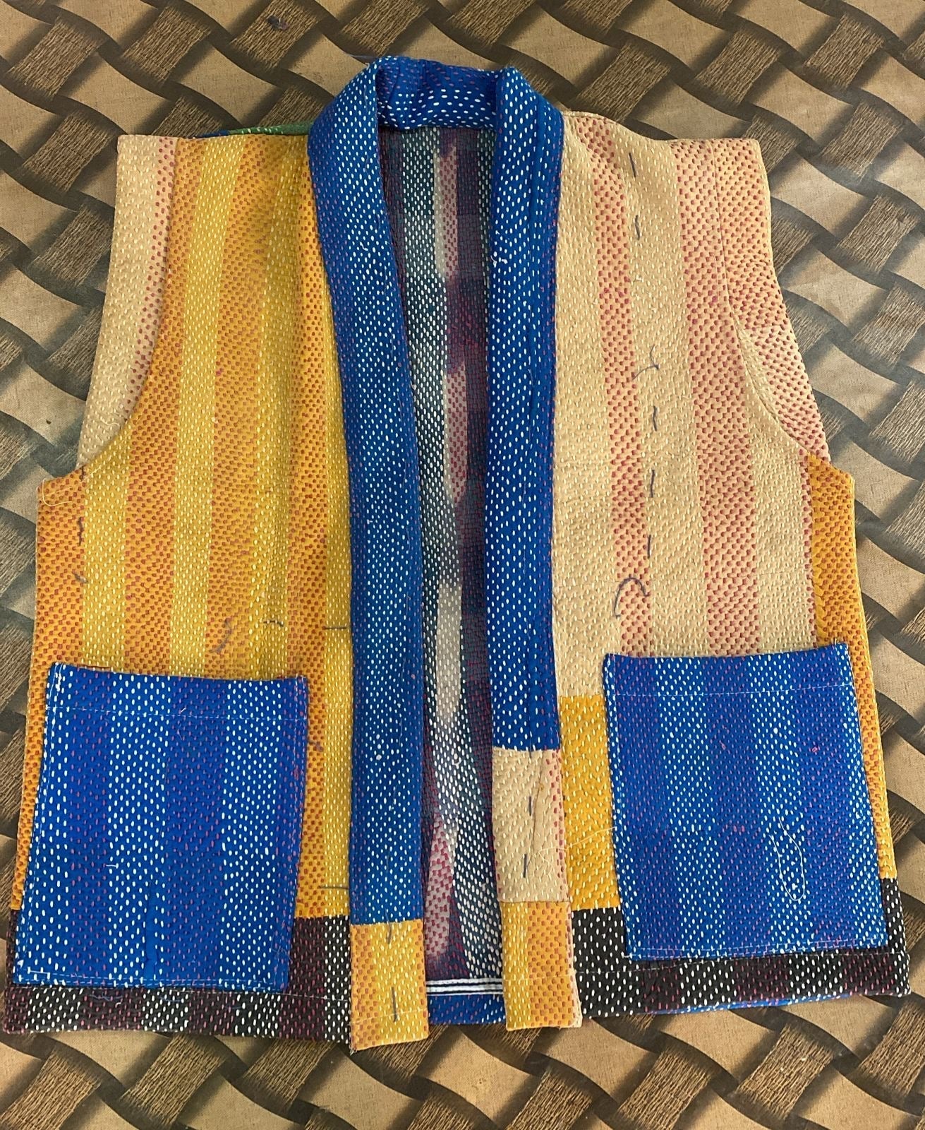 KANTHA QUILT VEST AMIRA - BANGKOK TAILOR CLOTHING STORE - HANDMADE CLOTHING