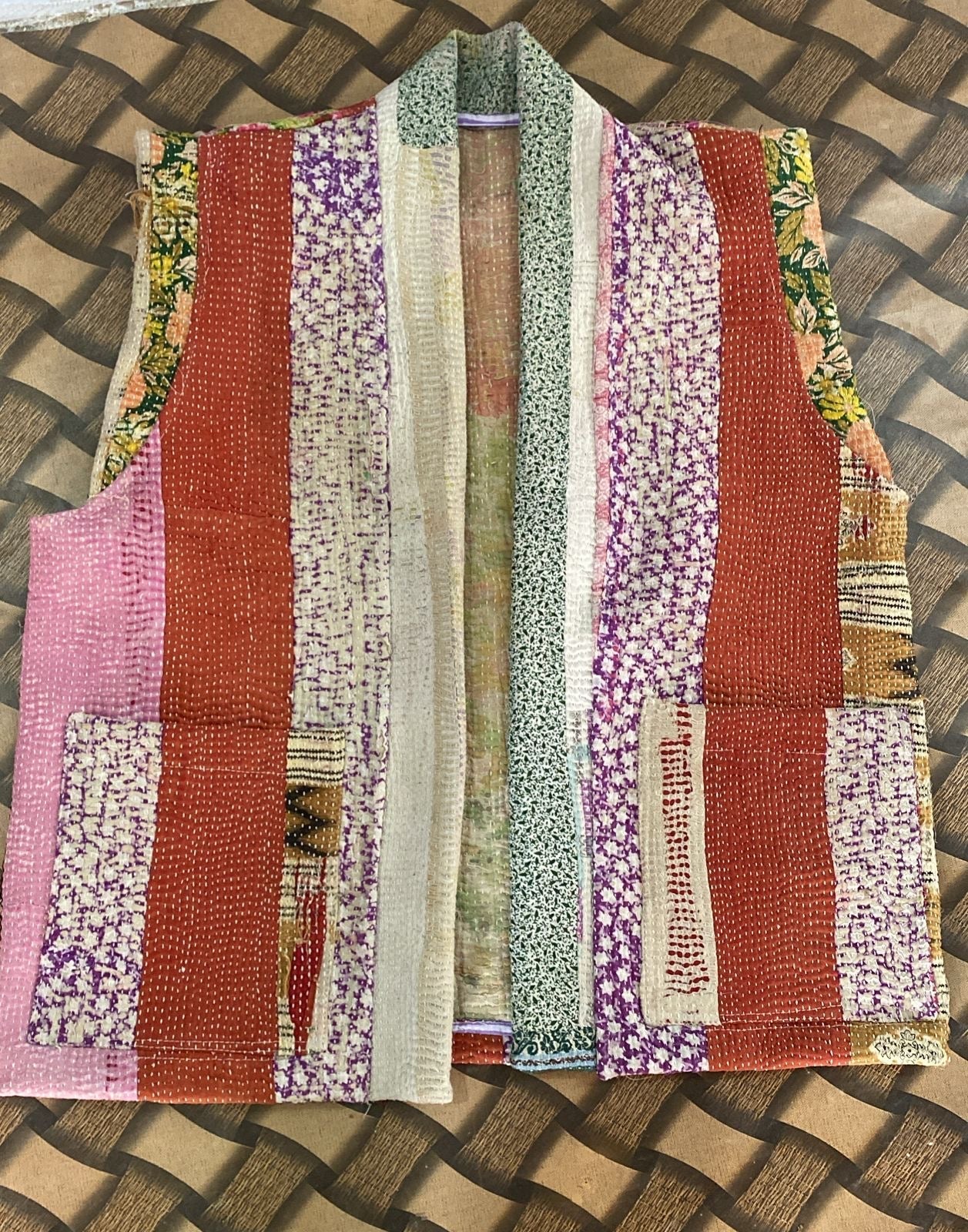 KANTHA QUILT VEST AMIRA - BANGKOK TAILOR CLOTHING STORE - HANDMADE CLOTHING