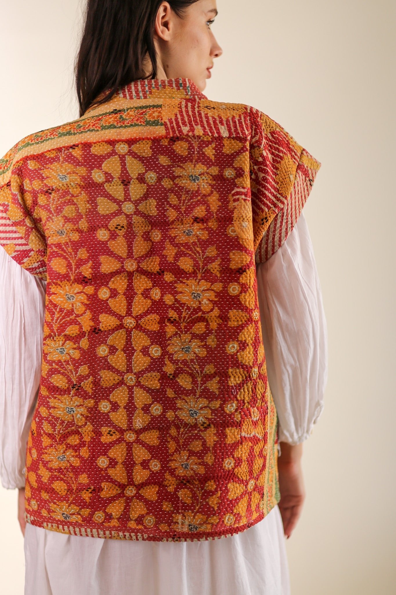 KANTHA QUILT VEST RUISA - BANGKOK TAILOR CLOTHING STORE - HANDMADE CLOTHING