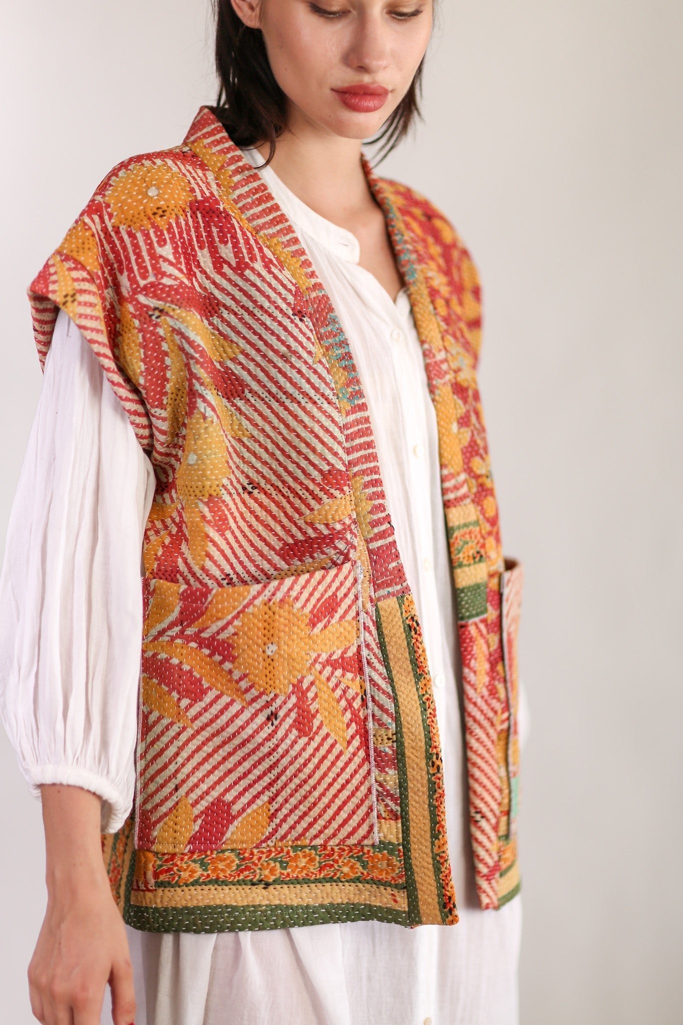 KANTHA QUILT VEST RUISA - BANGKOK TAILOR CLOTHING STORE - HANDMADE CLOTHING