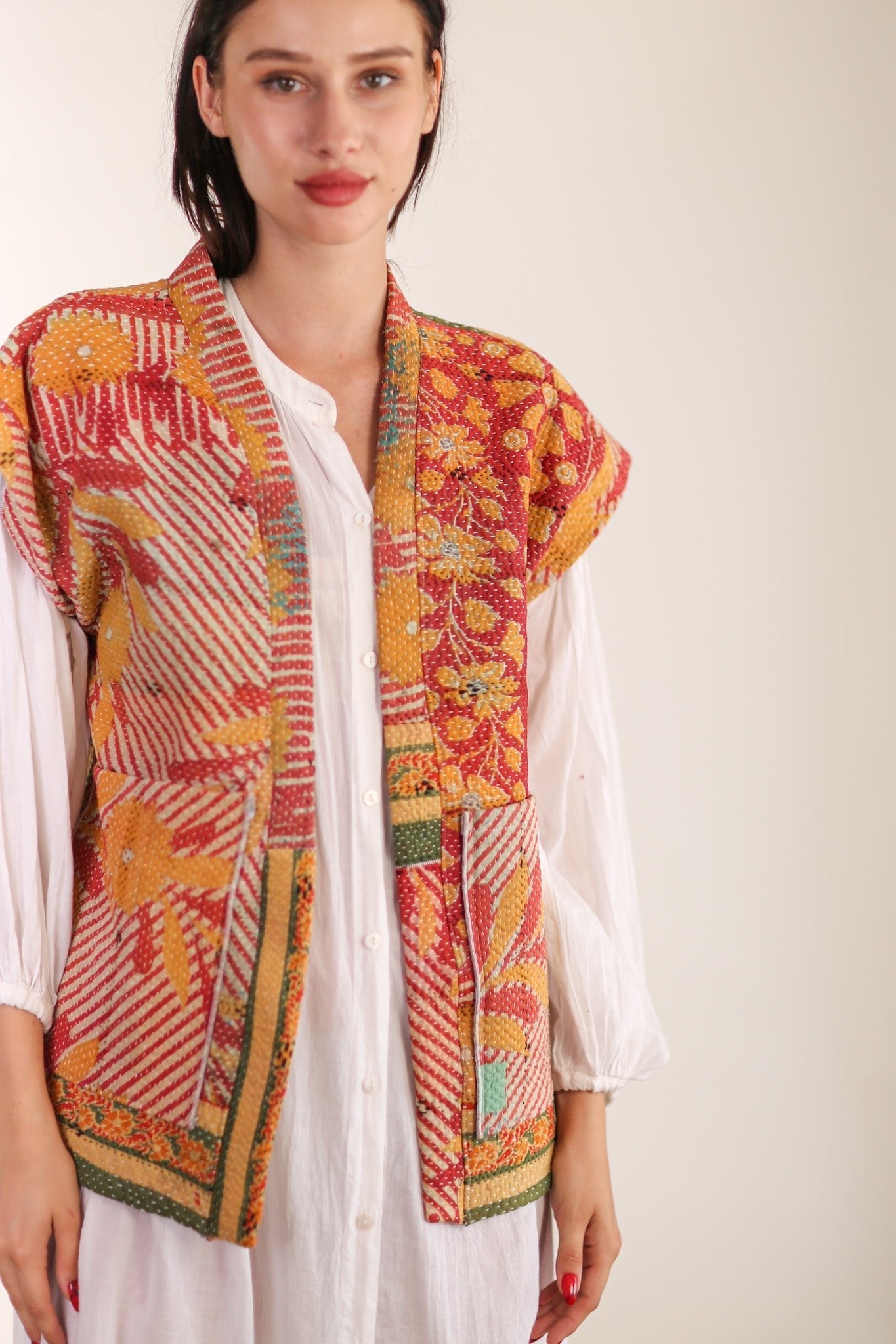 KANTHA QUILT VEST RUISA - BANGKOK TAILOR CLOTHING STORE - HANDMADE CLOTHING