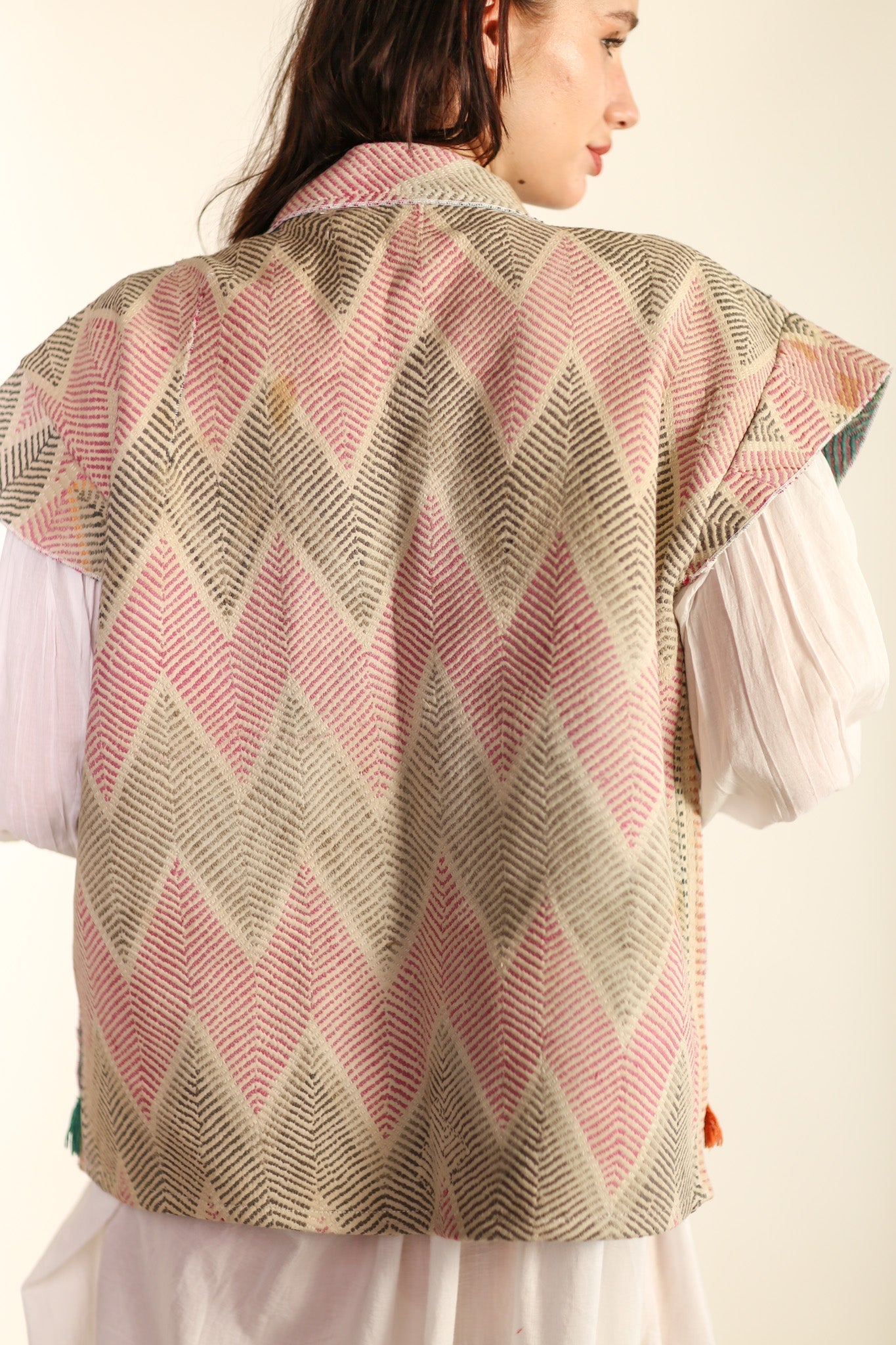 KANTHA QUILT VINTAG FABRIC BILO - BANGKOK TAILOR CLOTHING STORE - HANDMADE CLOTHING