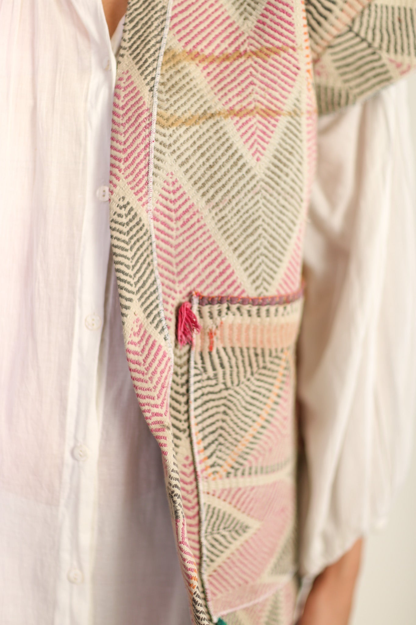 KANTHA QUILT VINTAG FABRIC BILO - BANGKOK TAILOR CLOTHING STORE - HANDMADE CLOTHING