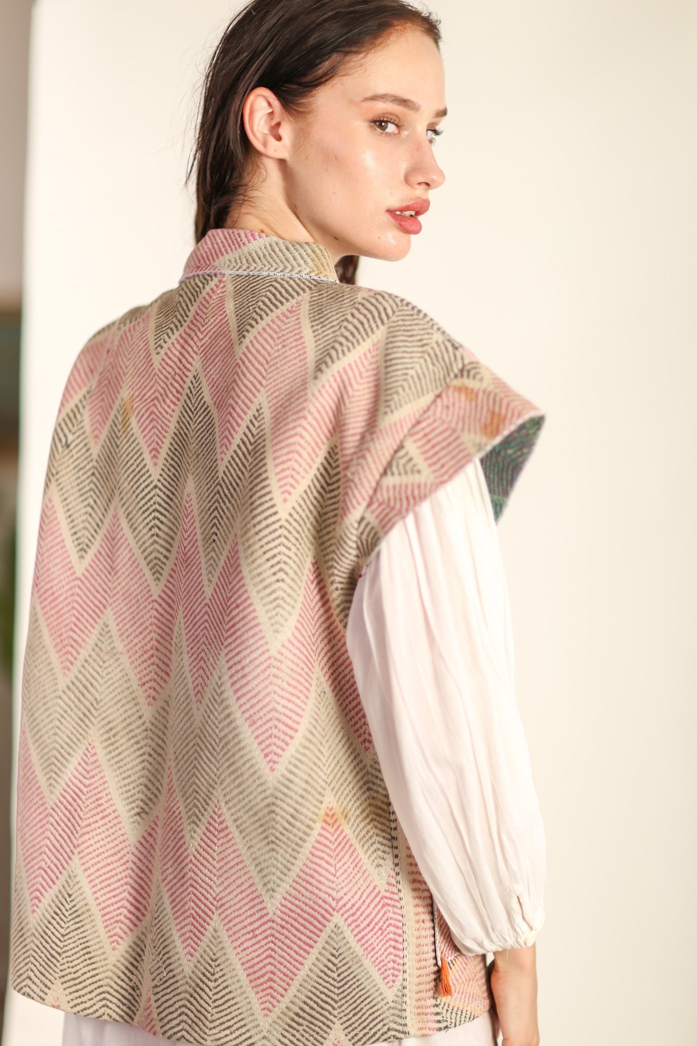 KANTHA QUILT VINTAG FABRIC BILO - BANGKOK TAILOR CLOTHING STORE - HANDMADE CLOTHING