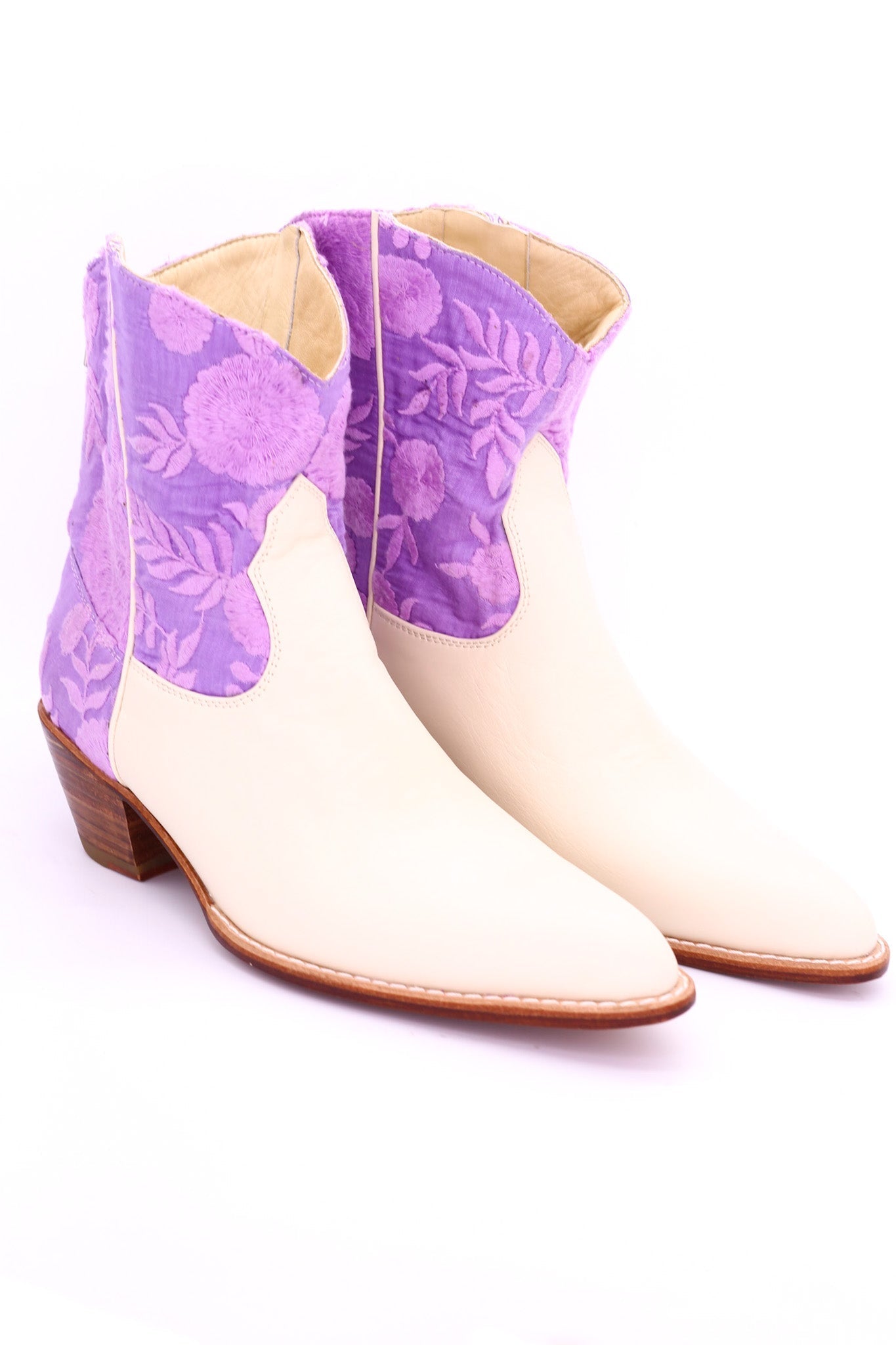 LAVENDER SILK EMBROIDERED BOOTIES LIARA - BANGKOK TAILOR CLOTHING STORE - HANDMADE CLOTHING