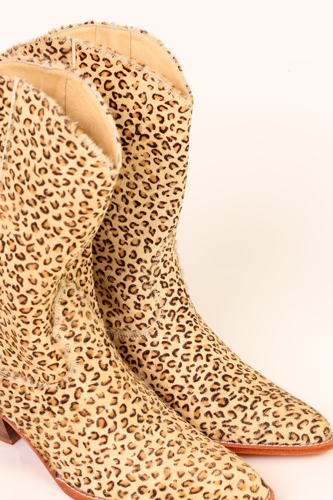 LEOPARD PRINT WESTERN BOOTS - BANGKOK TAILOR CLOTHING STORE - HANDMADE CLOTHING