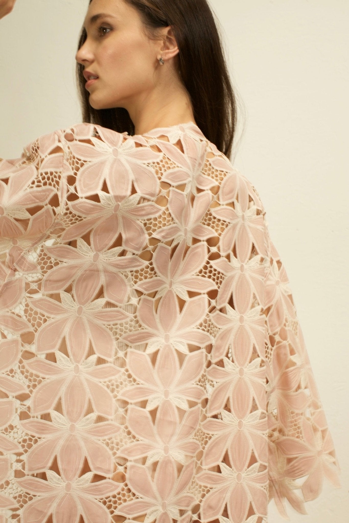 LITTLE PINK FLOWER COTTON LACE KIMONO - BANGKOK TAILOR CLOTHING STORE - HANDMADE CLOTHING