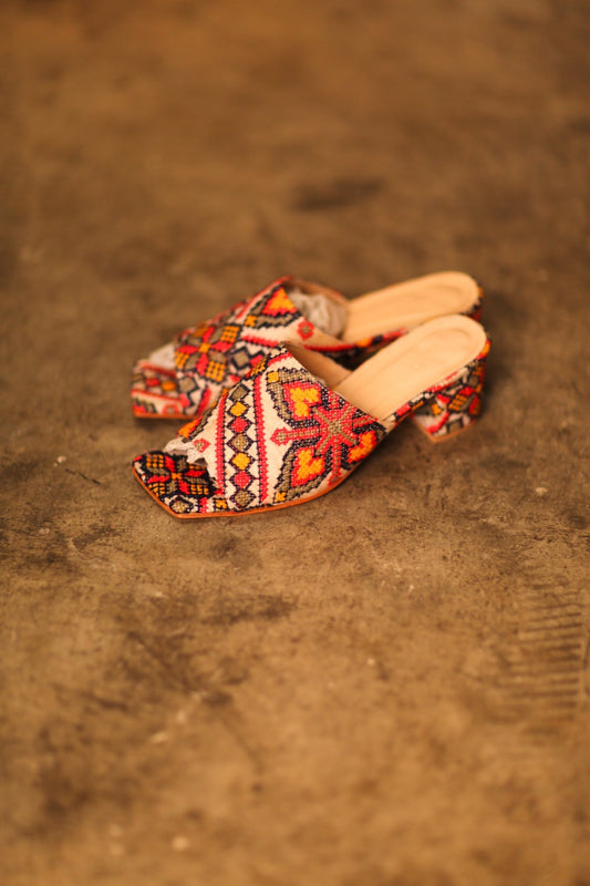 NEEDLE STITCH MULES SELENE - BANGKOK TAILOR CLOTHING STORE - HANDMADE CLOTHING