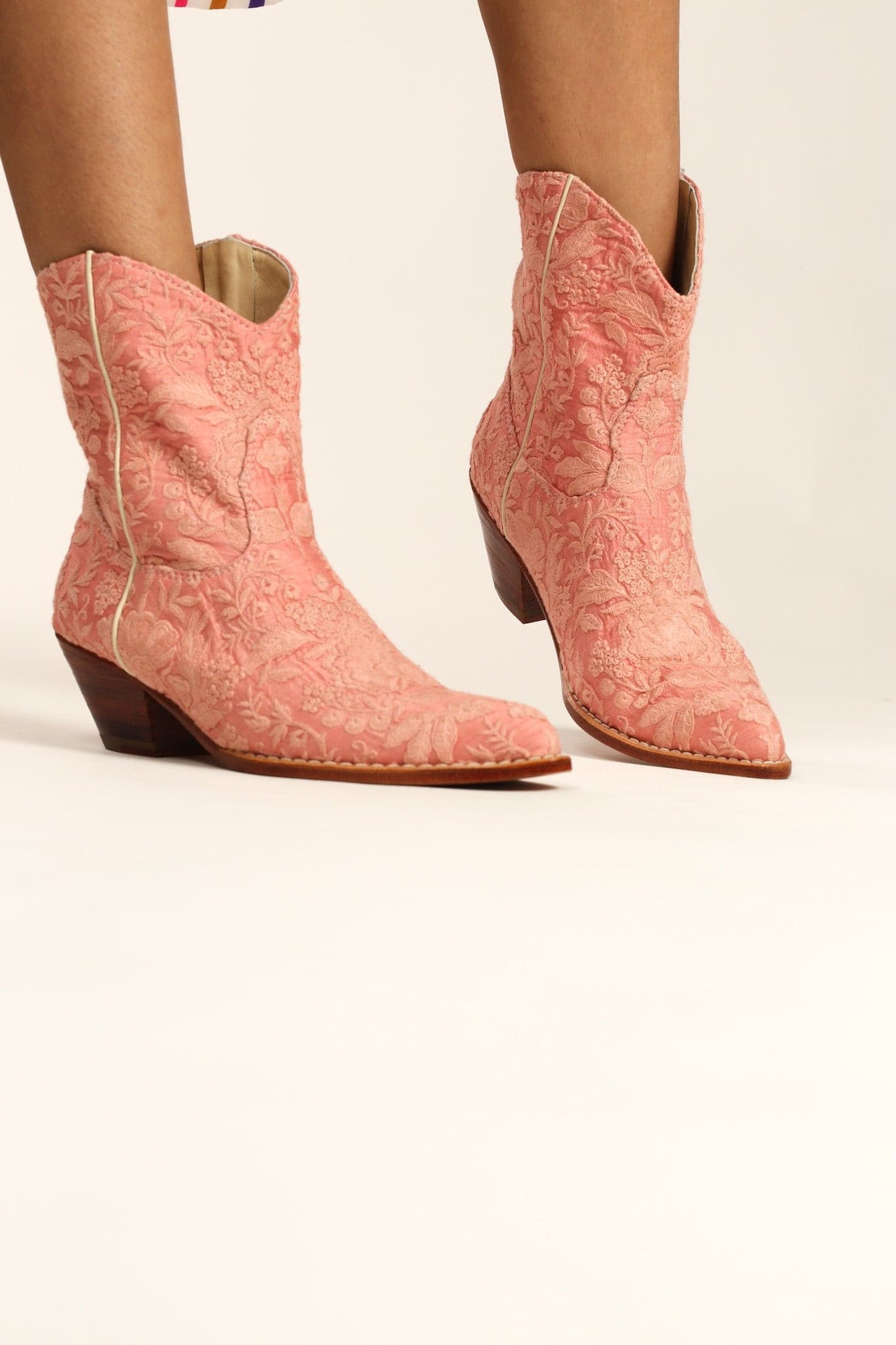 PEACH EMBROIDERED BOOTS TRIBECA - BANGKOK TAILOR CLOTHING STORE - HANDMADE CLOTHING