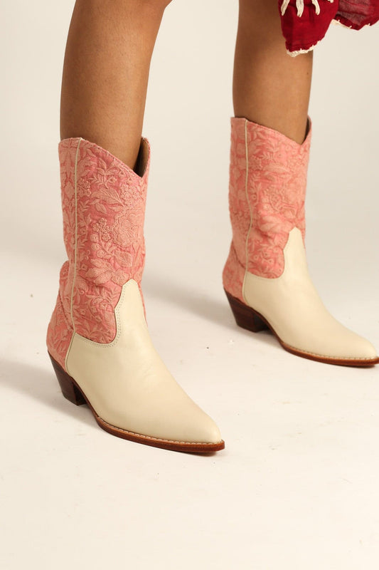 PINK CREAM WESTERN BOOTS LOERI - BANGKOK TAILOR CLOTHING STORE - HANDMADE CLOTHING